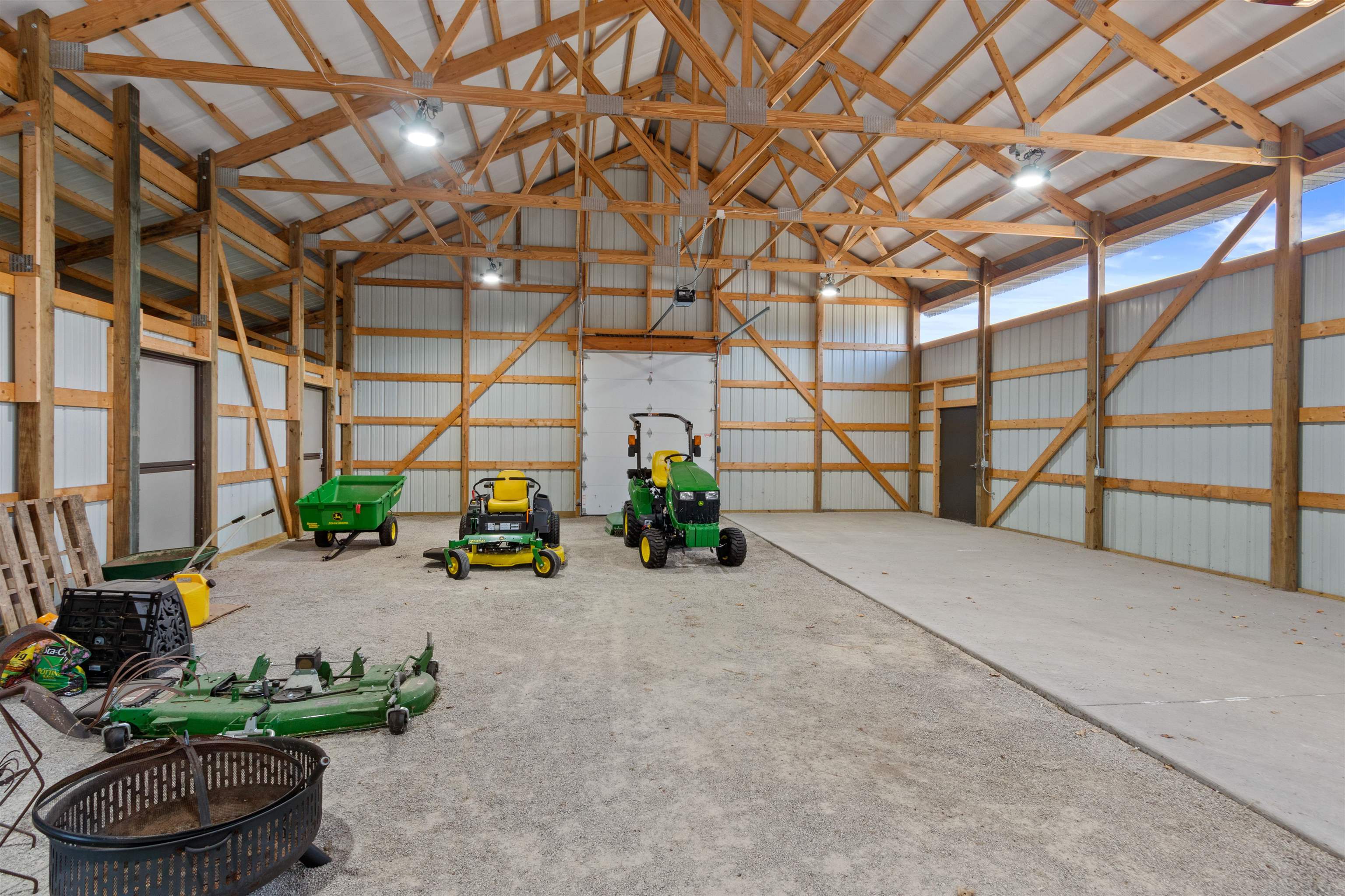 8233 ROLLING HILLS ROAD, Custer, Wisconsin 54423, 2 Bedrooms Bedrooms, ,2 BathroomsBathrooms,Residential,For Sale,8233 ROLLING HILLS ROAD,22502097