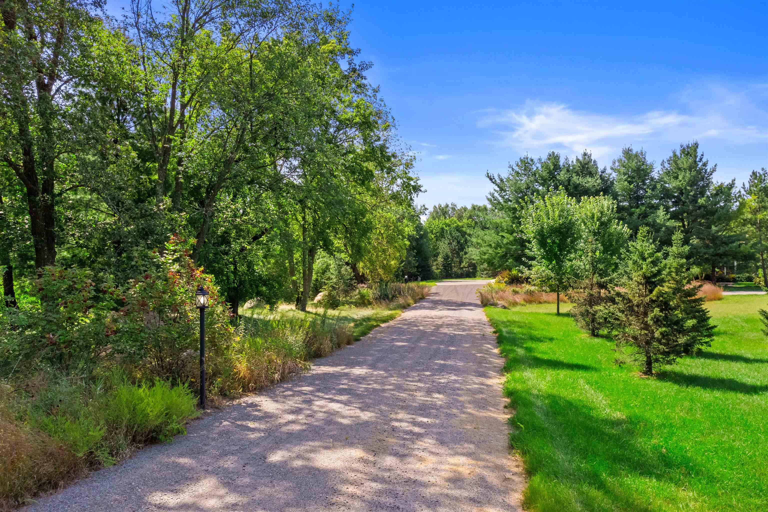 8233 ROLLING HILLS ROAD, Custer, Wisconsin 54423, 2 Bedrooms Bedrooms, ,2 BathroomsBathrooms,Residential,For Sale,8233 ROLLING HILLS ROAD,22502097
