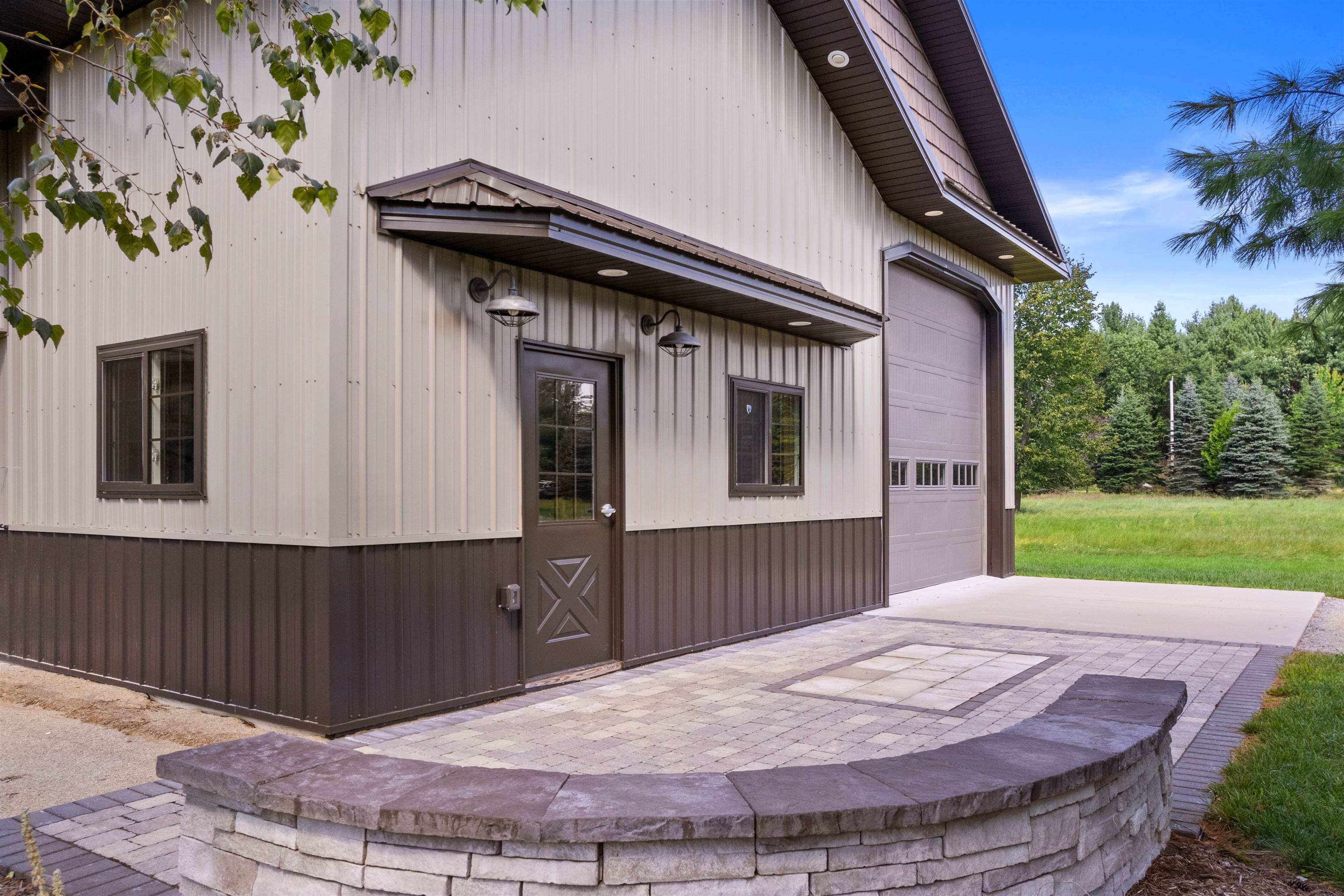 8233 ROLLING HILLS ROAD, Custer, Wisconsin 54423, 2 Bedrooms Bedrooms, ,2 BathroomsBathrooms,Residential,For Sale,8233 ROLLING HILLS ROAD,22502097