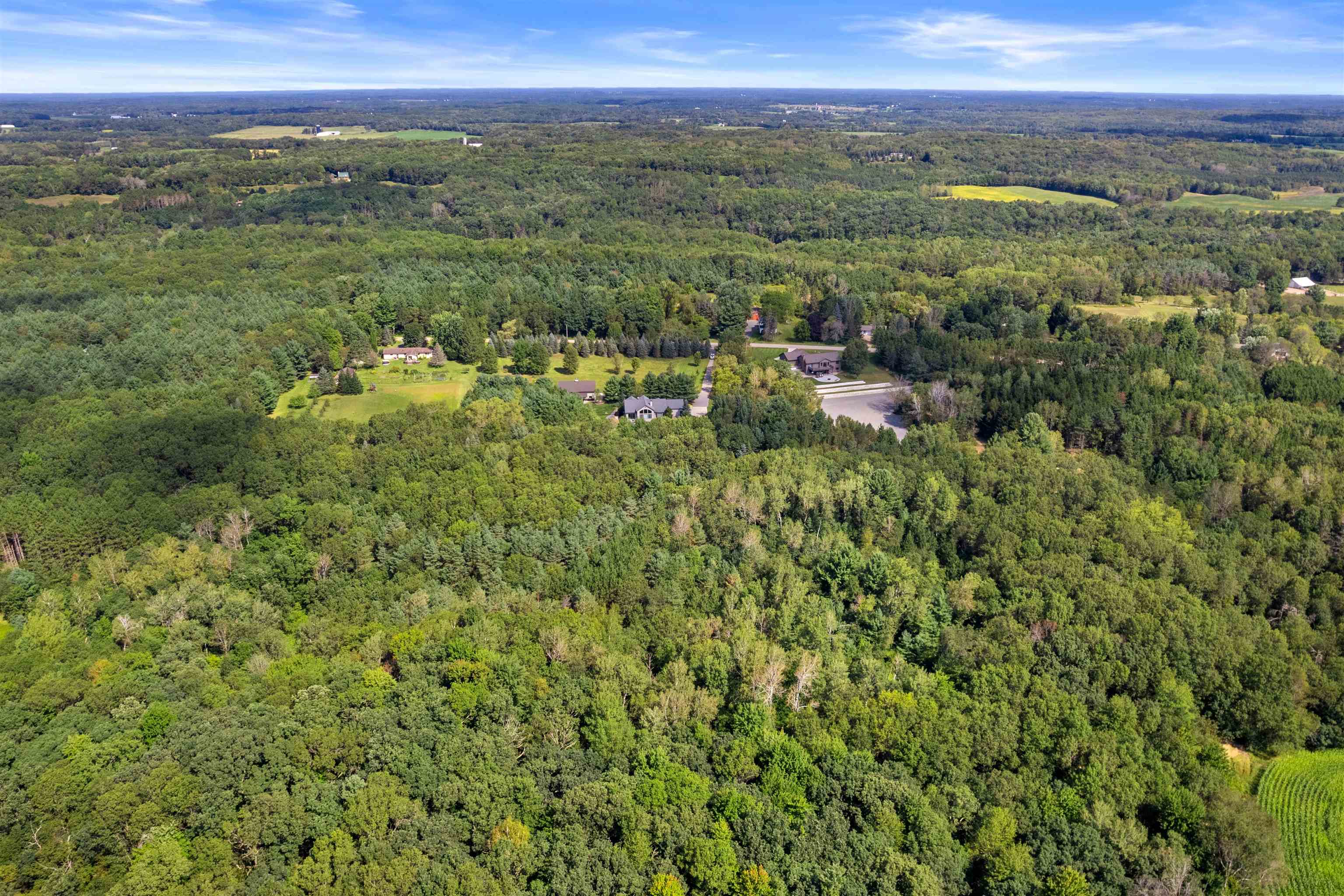 8233 ROLLING HILLS ROAD, Custer, Wisconsin 54423, 2 Bedrooms Bedrooms, ,2 BathroomsBathrooms,Residential,For Sale,8233 ROLLING HILLS ROAD,22502097