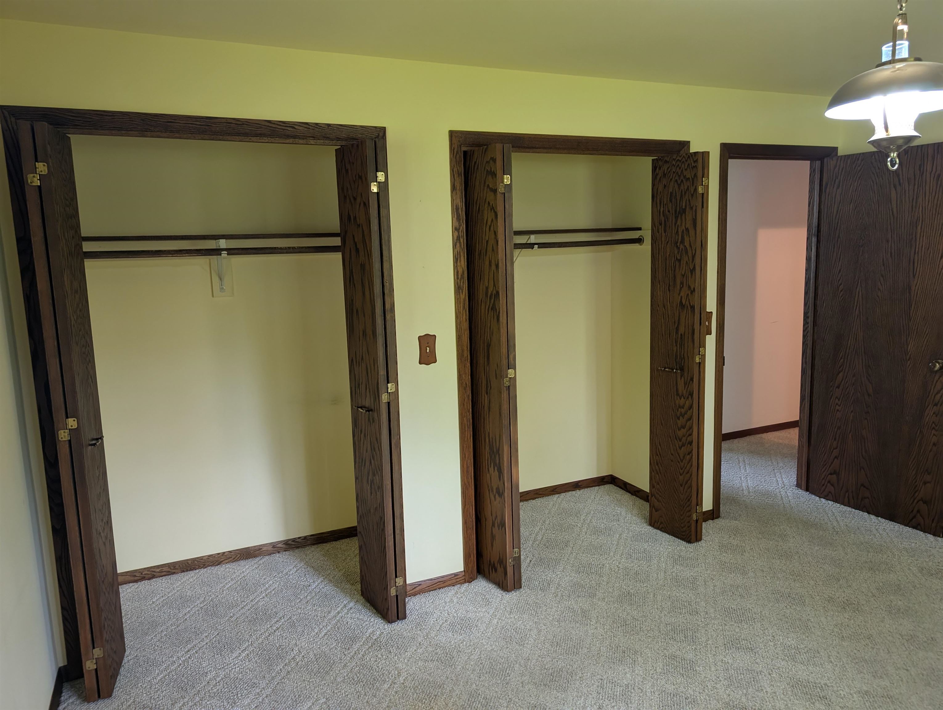 1721 HEUSS AVENUE, Weston, Wisconsin 54476, 3 Bedrooms Bedrooms, ,2 BathroomsBathrooms,Residential,For Sale,1721 HEUSS AVENUE,22502100