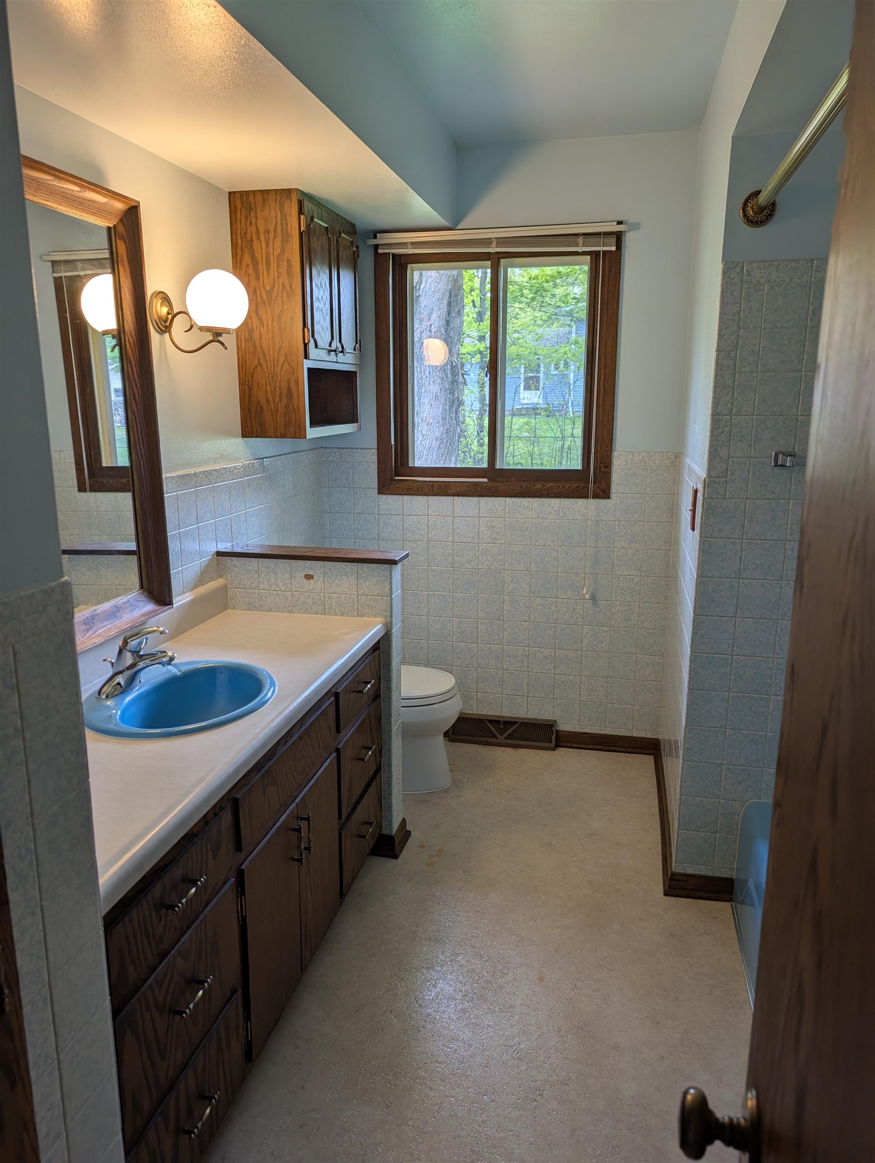 1721 HEUSS AVENUE, Weston, Wisconsin 54476, 3 Bedrooms Bedrooms, ,2 BathroomsBathrooms,Residential,For Sale,1721 HEUSS AVENUE,22502100