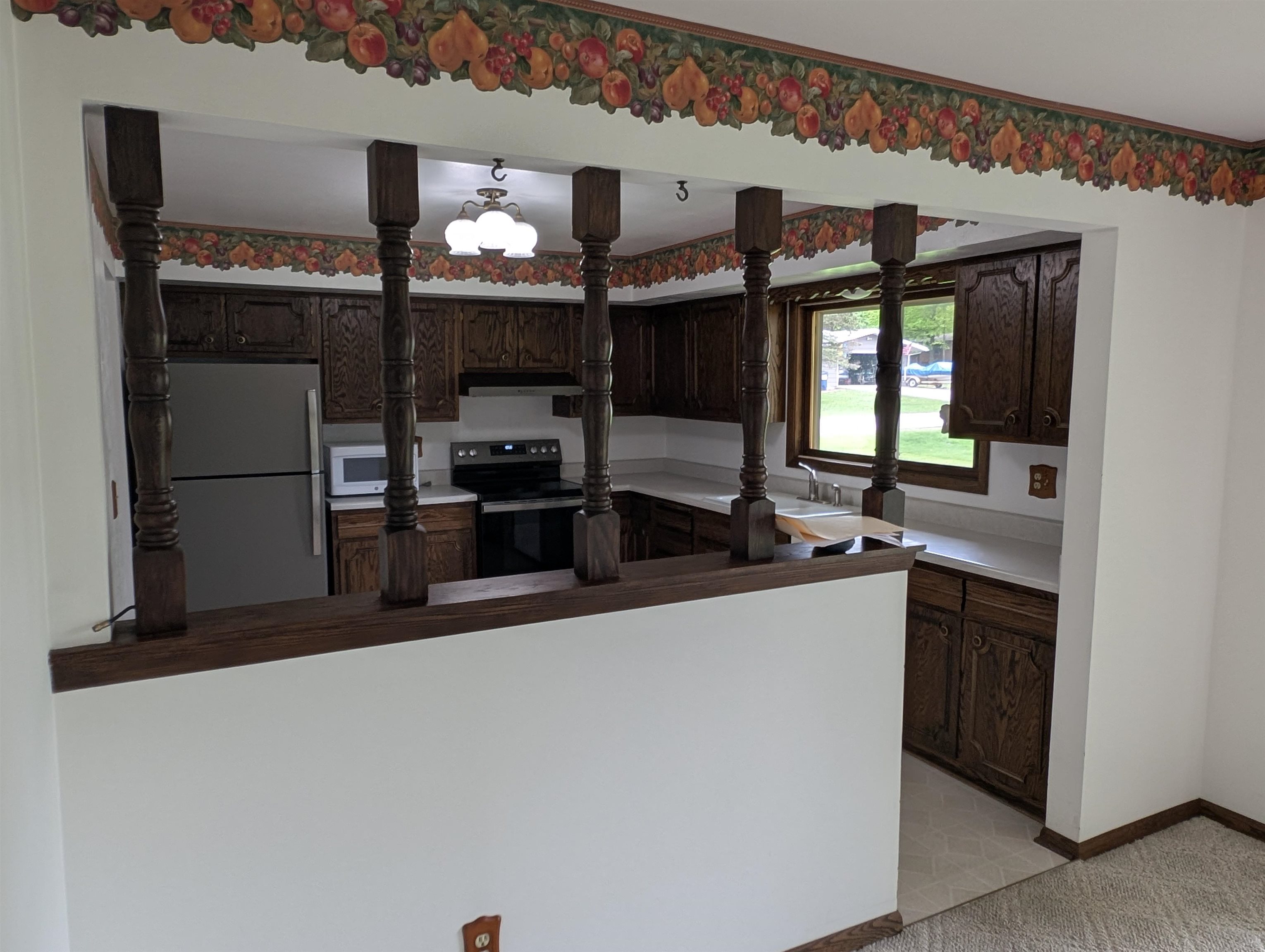 1721 HEUSS AVENUE, Weston, Wisconsin 54476, 3 Bedrooms Bedrooms, ,2 BathroomsBathrooms,Residential,For Sale,1721 HEUSS AVENUE,22502100