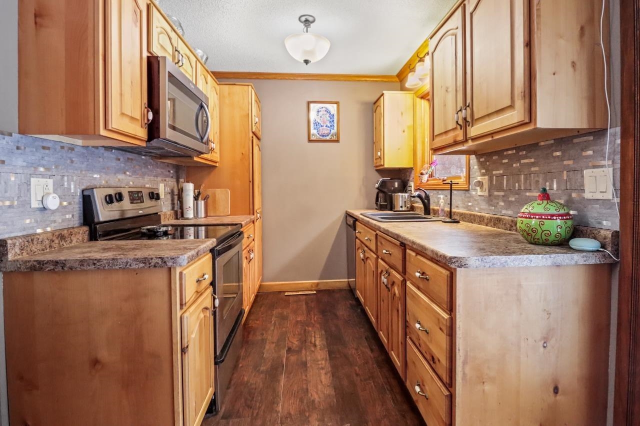 N11278 KAUFMAN ROAD, Tomahawk, Wisconsin 54487, 4 Bedrooms Bedrooms, ,2 BathroomsBathrooms,Residential,For Sale,N11278 KAUFMAN ROAD,22502107