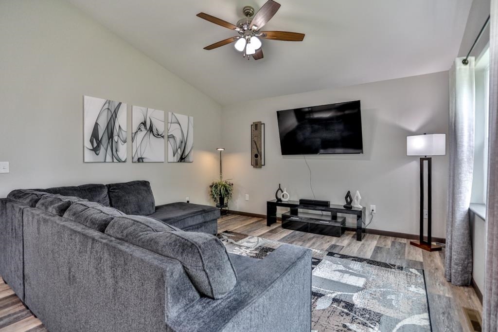 2640 SUSSEX PLACE, Kronenwetter, Wisconsin 54455, 4 Bedrooms Bedrooms, ,2 BathroomsBathrooms,Residential,For Sale,2640 SUSSEX PLACE,22502122