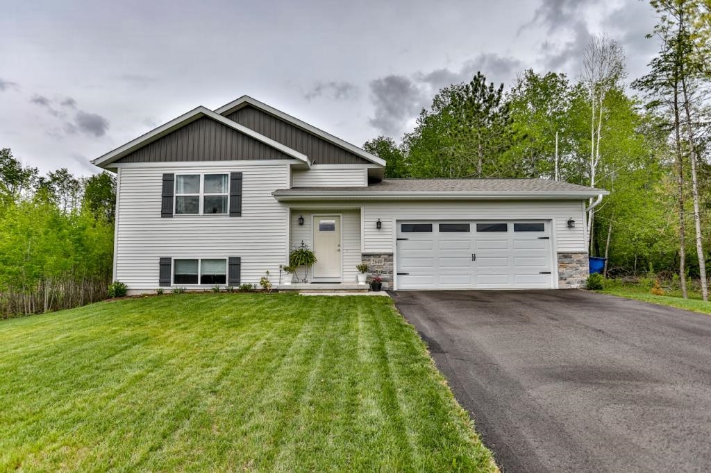 2640 SUSSEX PLACE, Kronenwetter, Wisconsin 54455, 4 Bedrooms Bedrooms, ,2 BathroomsBathrooms,Residential,For Sale,2640 SUSSEX PLACE,22502122