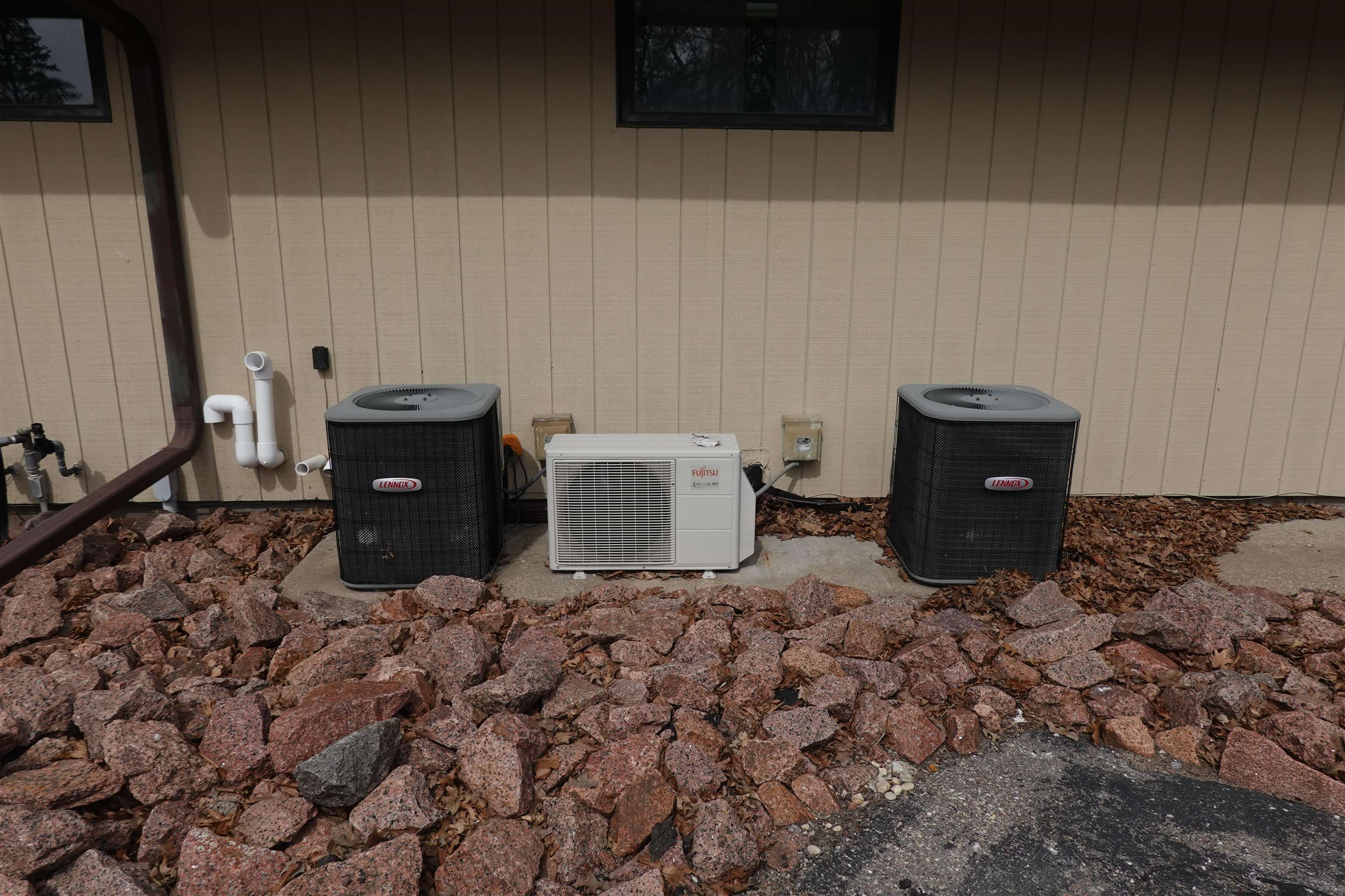 3504 E East Maria, Stevens Point, Wisconsin 54481, ,Commercial/industrial,For Sale,3504 E East Maria,22502123