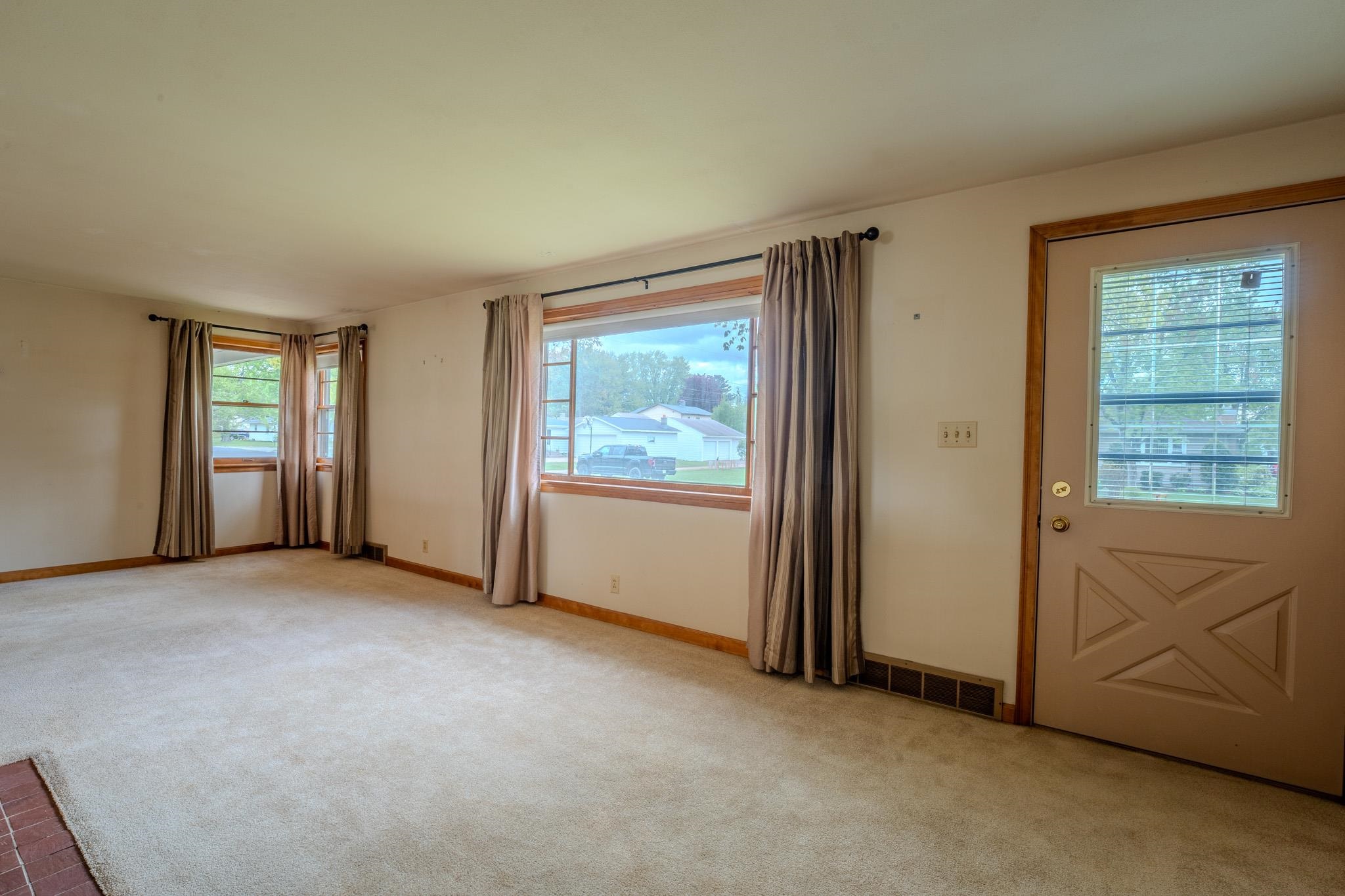 2102 WEGNER STREET, Wausau, Wisconsin 54401, 3 Bedrooms Bedrooms, ,2 BathroomsBathrooms,Residential,For Sale,2102 WEGNER STREET,22502124