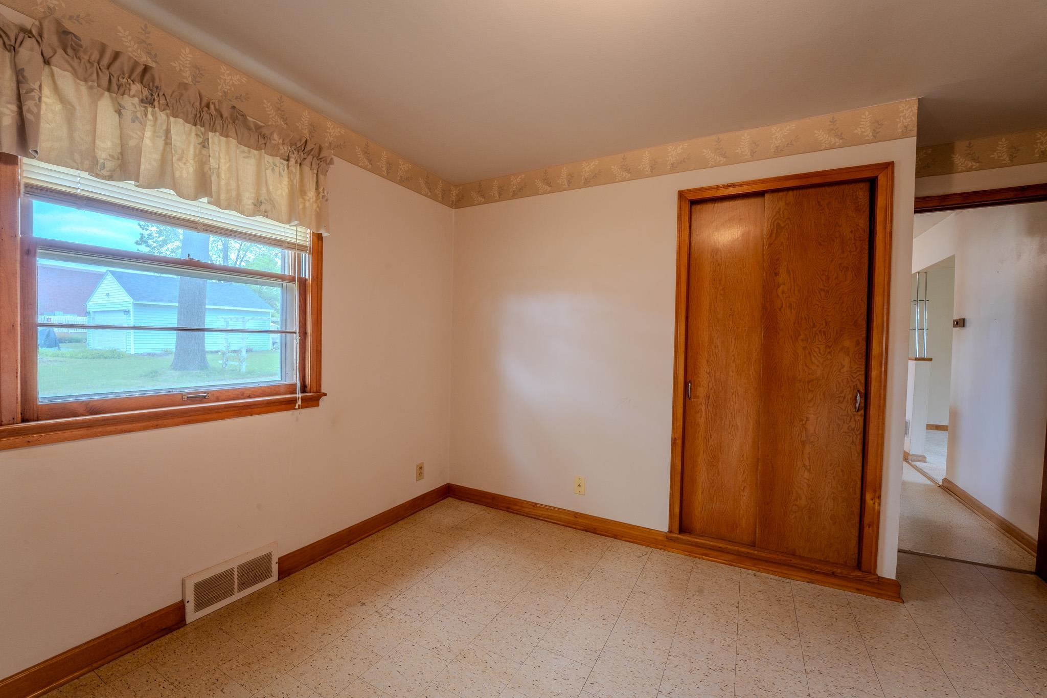 2102 WEGNER STREET, Wausau, Wisconsin 54401, 3 Bedrooms Bedrooms, ,2 BathroomsBathrooms,Residential,For Sale,2102 WEGNER STREET,22502124