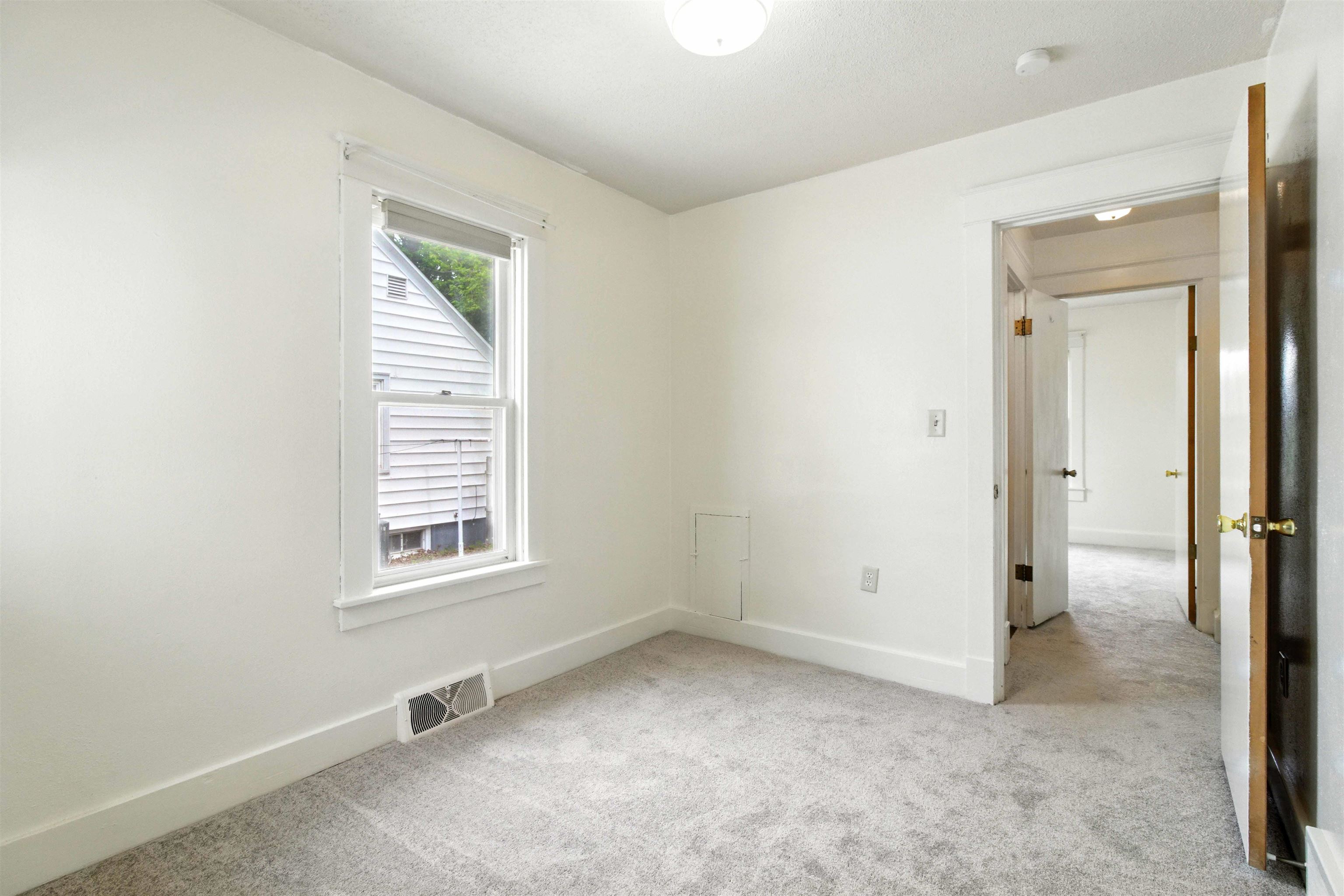 231 14TH STREET NORTH, Wisconsin Rapids, Wisconsin 54494, 2 Bedrooms Bedrooms, ,1 BathroomBathrooms,Residential,For Sale,231 14TH STREET NORTH,22502125