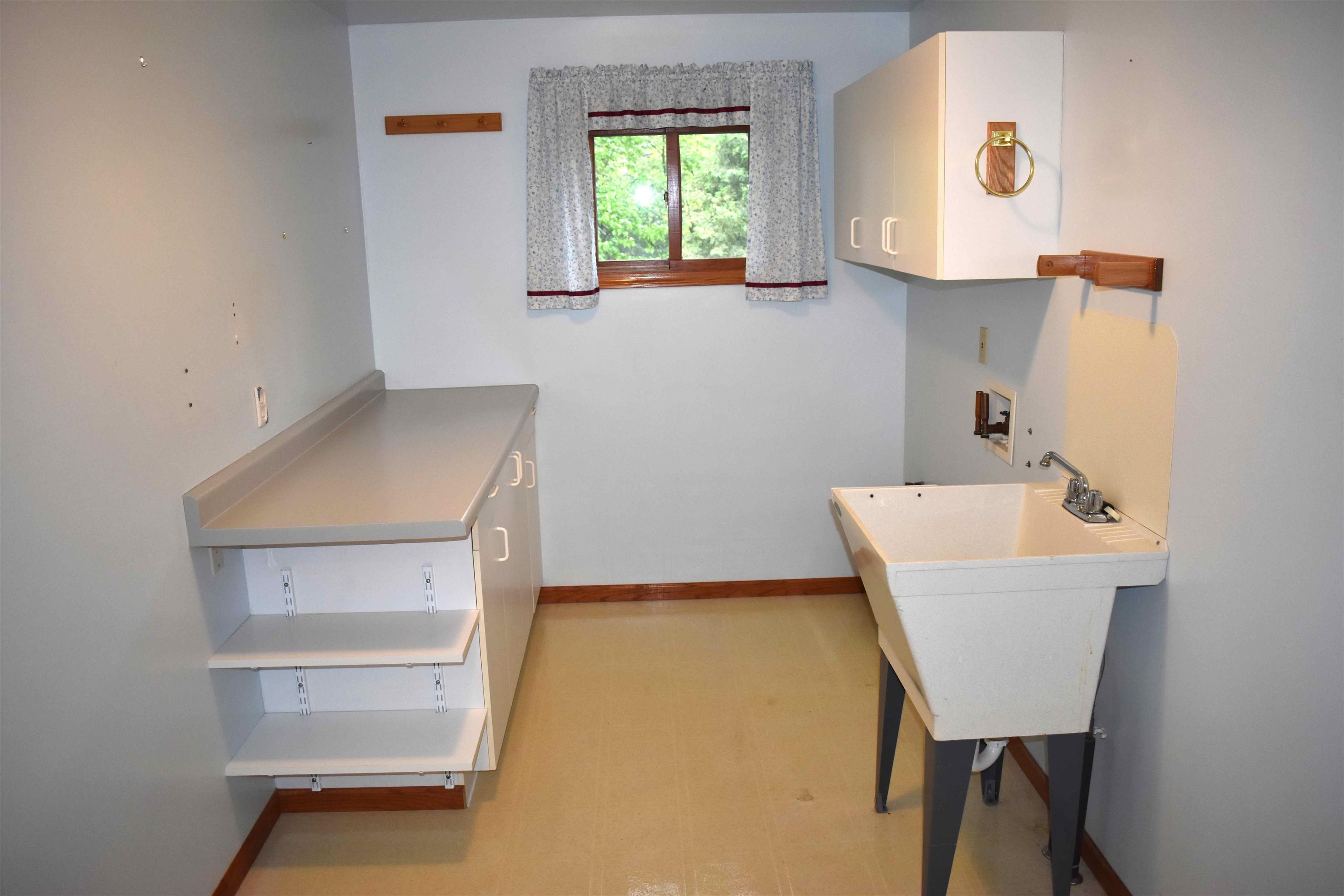1452 11TH AVENUE, Friendship, Wisconsin 53934, 3 Bedrooms Bedrooms, ,2 BathroomsBathrooms,Residential,For Sale,1452 11TH AVENUE,22502130