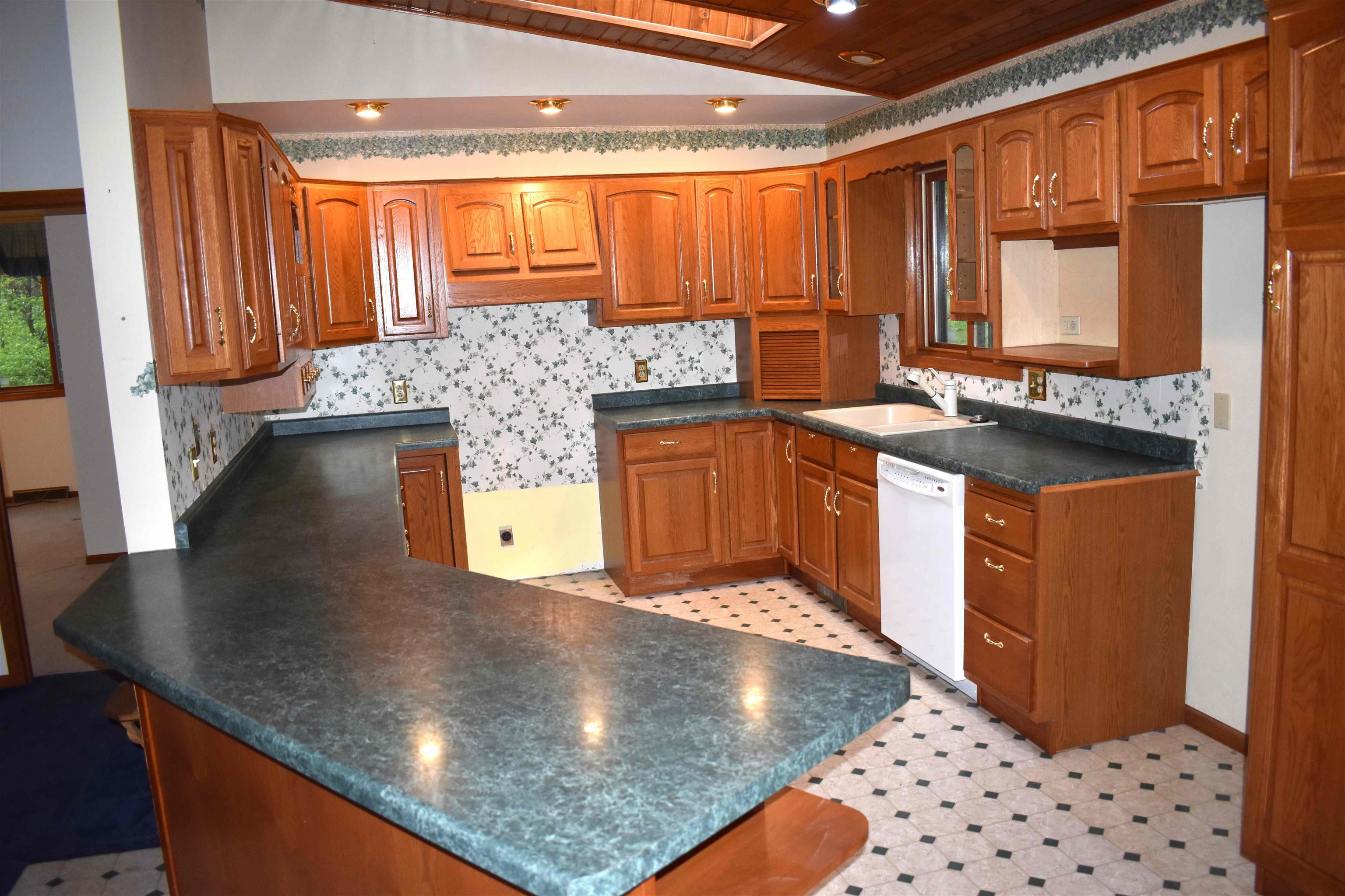 1452 11TH AVENUE, Friendship, Wisconsin 53934, 3 Bedrooms Bedrooms, ,2 BathroomsBathrooms,Residential,For Sale,1452 11TH AVENUE,22502130