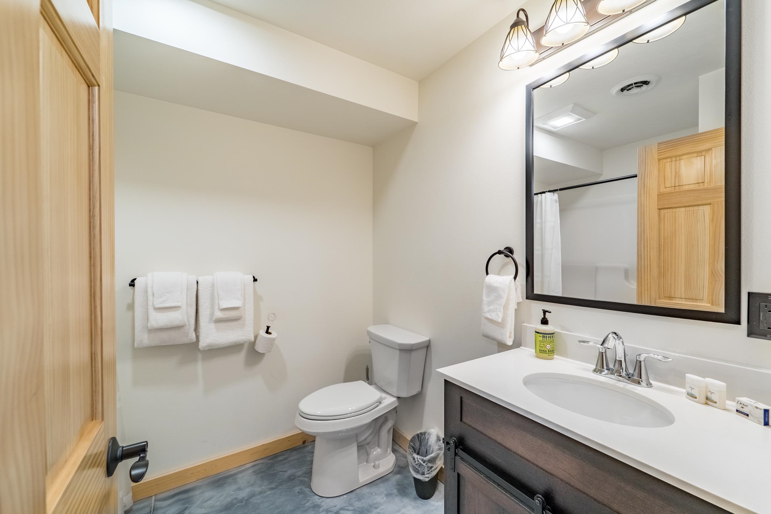 N11594 WOODLAND DRIVE, Tomahawk, Wisconsin 54487, 4 Bedrooms Bedrooms, ,2 BathroomsBathrooms,Residential,For Sale,N11594 WOODLAND DRIVE,22502132