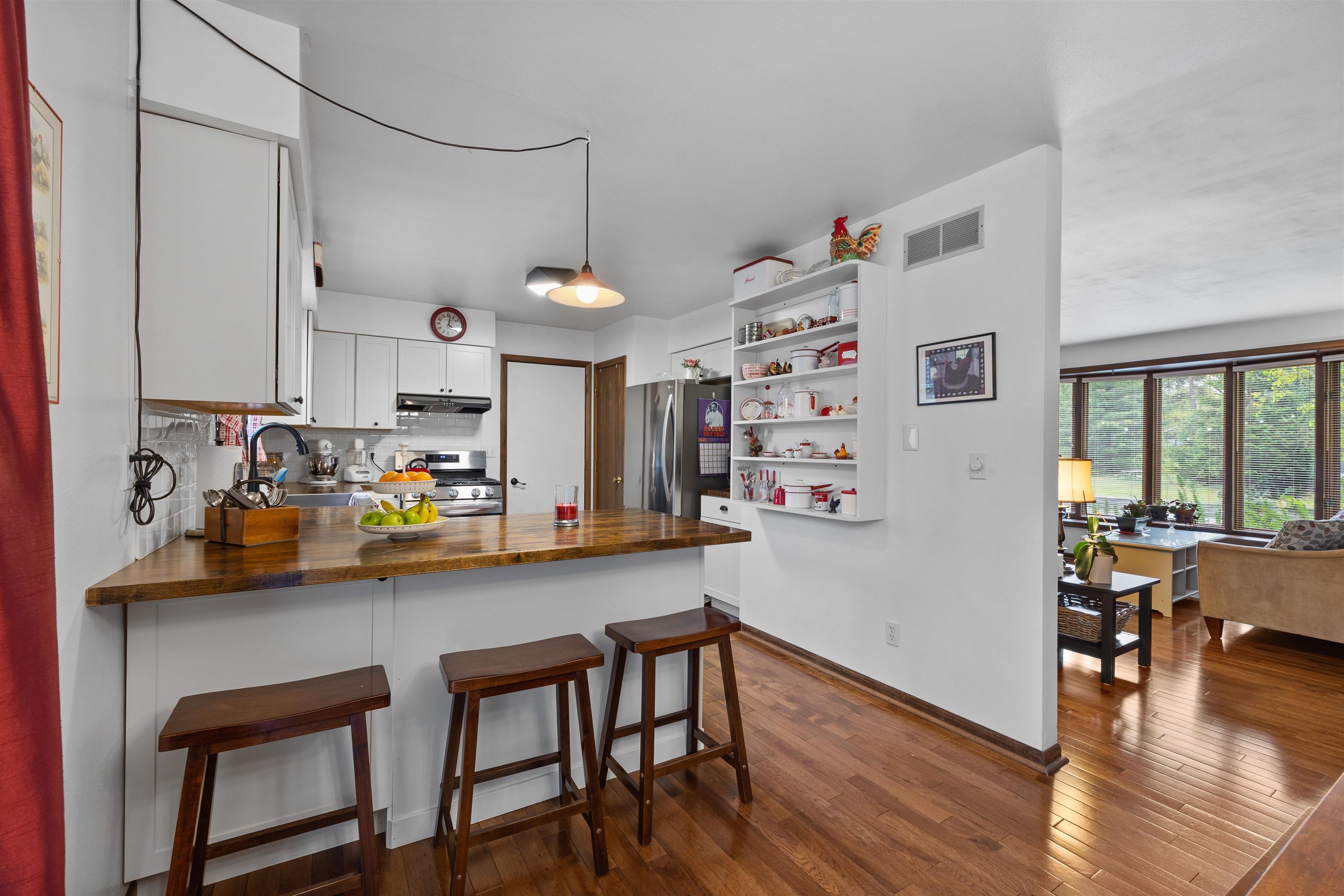 4048 SIMONIS STREET, Stevens Point, Wisconsin 54481, 4 Bedrooms Bedrooms, ,3 BathroomsBathrooms,Residential,For Sale,4048 SIMONIS STREET,22502133