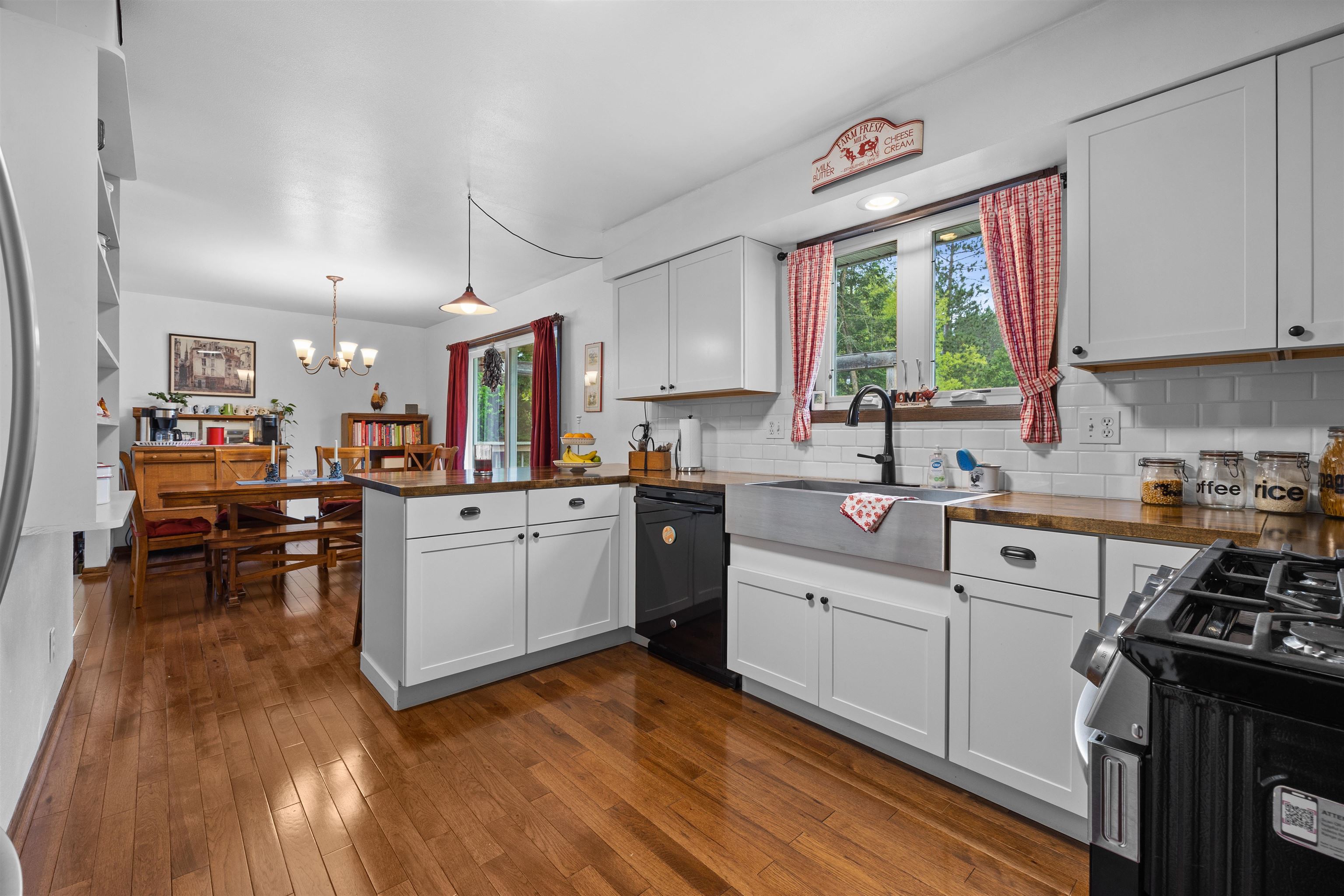 4048 SIMONIS STREET, Stevens Point, Wisconsin 54481, 4 Bedrooms Bedrooms, ,3 BathroomsBathrooms,Residential,For Sale,4048 SIMONIS STREET,22502133