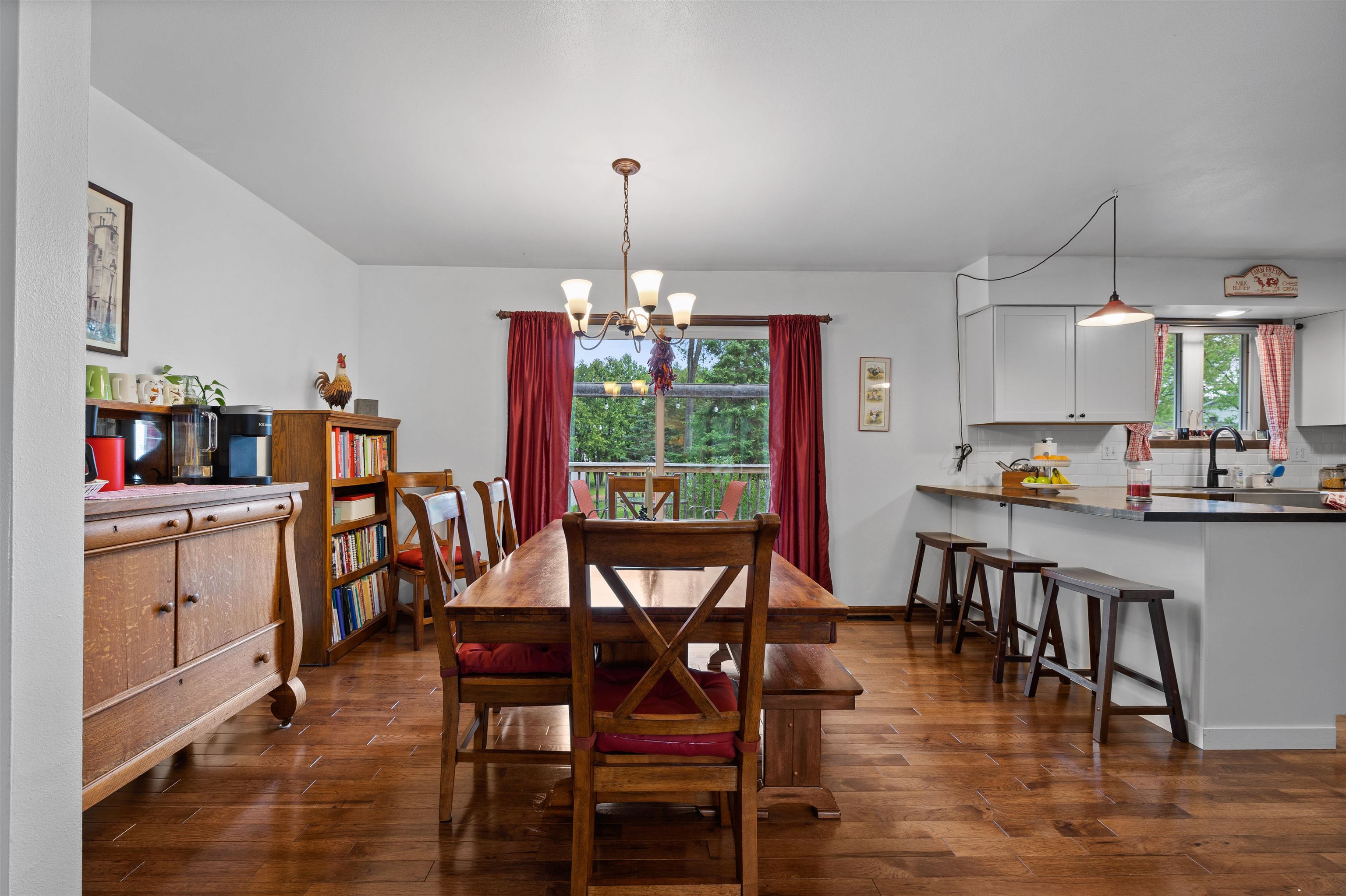 4048 SIMONIS STREET, Stevens Point, Wisconsin 54481, 4 Bedrooms Bedrooms, ,3 BathroomsBathrooms,Residential,For Sale,4048 SIMONIS STREET,22502133