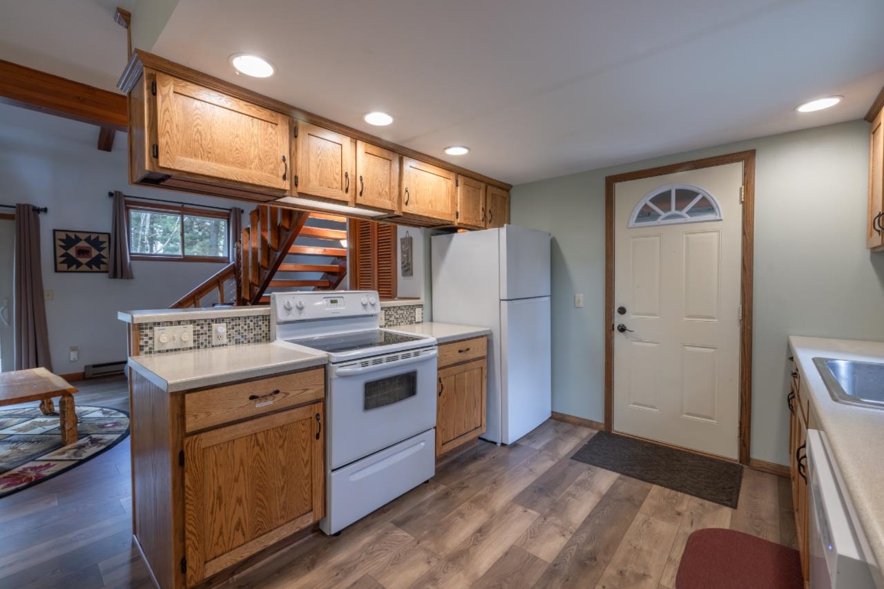 404 COUNTRY CLUB ROAD, Schofield, Wisconsin 54476, 3 Bedrooms Bedrooms, ,1 BathroomBathrooms,Residential,For Sale,404 COUNTRY CLUB ROAD,22502134