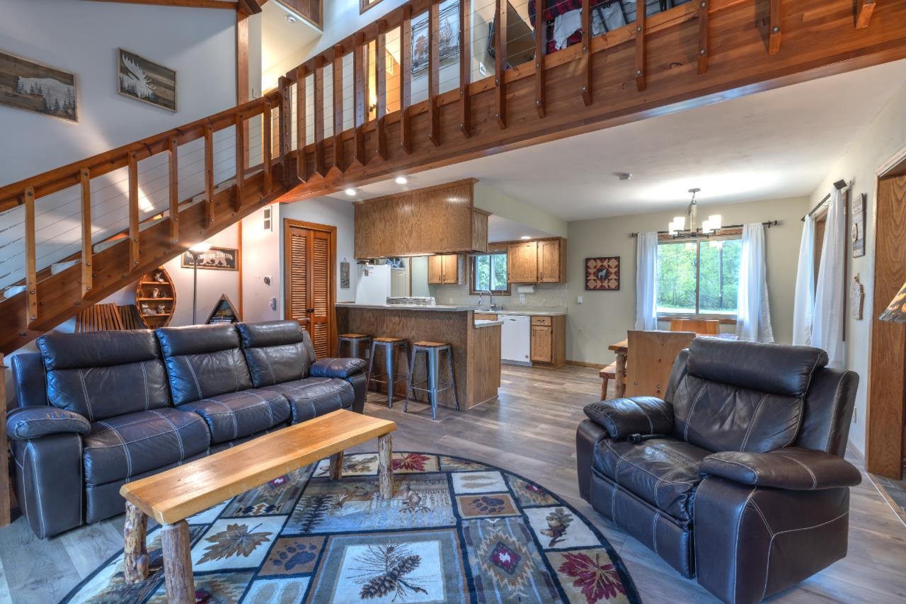 404 COUNTRY CLUB ROAD, Schofield, Wisconsin 54476, 3 Bedrooms Bedrooms, ,1 BathroomBathrooms,Residential,For Sale,404 COUNTRY CLUB ROAD,22502134