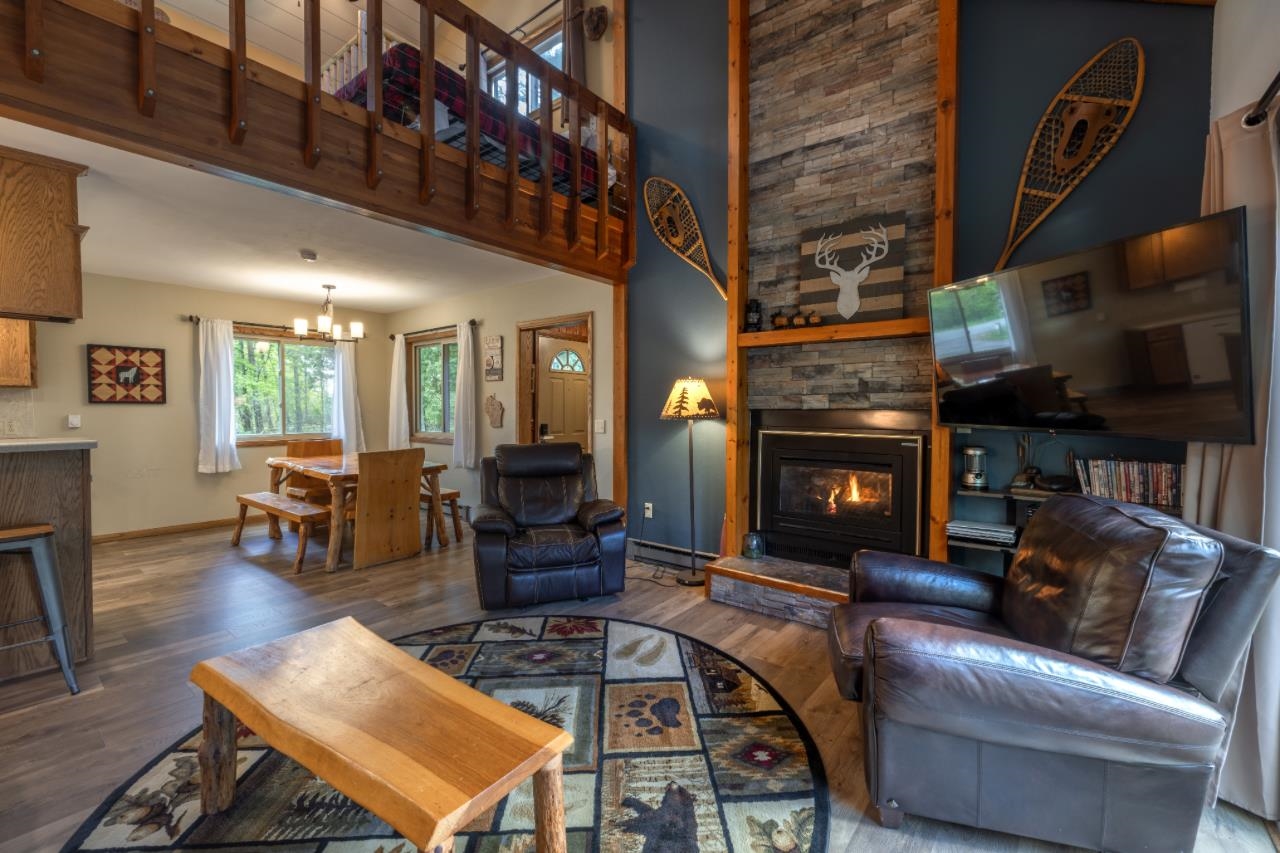 404 COUNTRY CLUB ROAD, Schofield, Wisconsin 54476, 3 Bedrooms Bedrooms, ,1 BathroomBathrooms,Residential,For Sale,404 COUNTRY CLUB ROAD,22502134