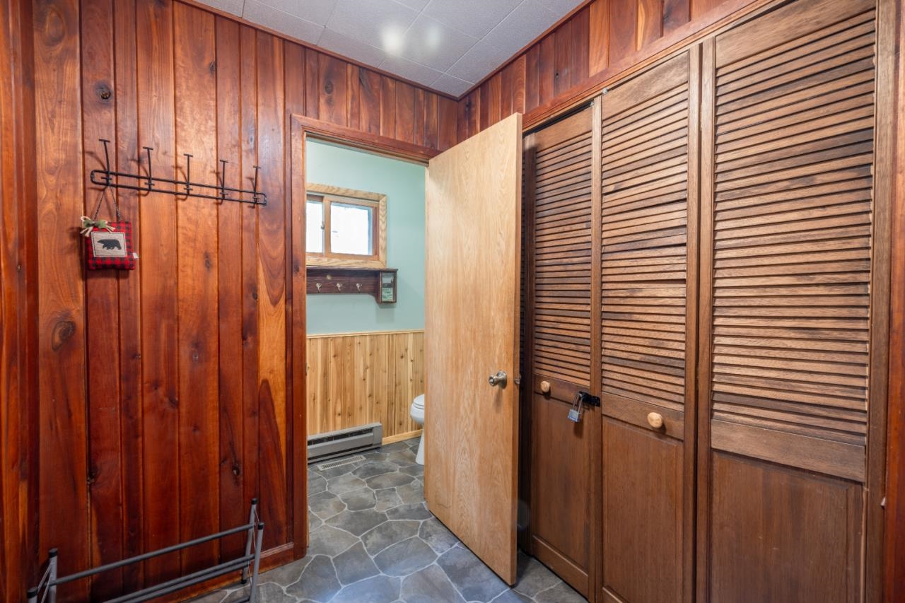 404 COUNTRY CLUB ROAD, Schofield, Wisconsin 54476, 3 Bedrooms Bedrooms, ,1 BathroomBathrooms,Residential,For Sale,404 COUNTRY CLUB ROAD,22502134