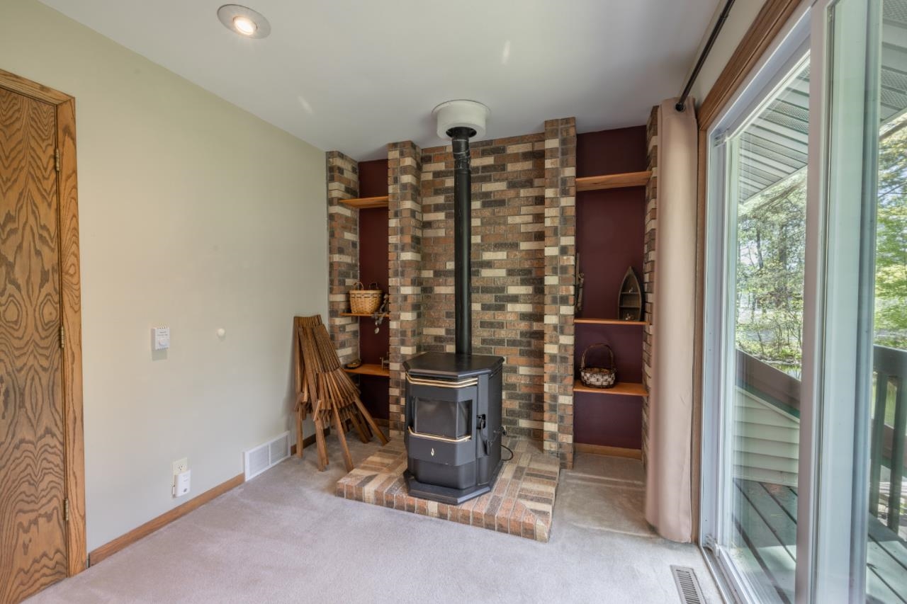 404 COUNTRY CLUB ROAD, Schofield, Wisconsin 54476, 3 Bedrooms Bedrooms, ,1 BathroomBathrooms,Residential,For Sale,404 COUNTRY CLUB ROAD,22502134