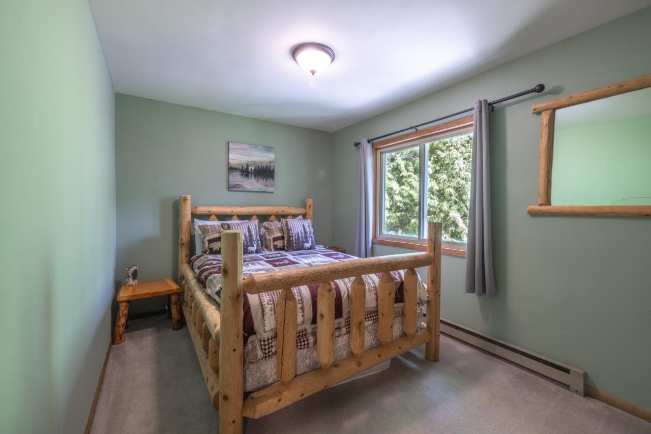 404 COUNTRY CLUB ROAD, Schofield, Wisconsin 54476, 3 Bedrooms Bedrooms, ,1 BathroomBathrooms,Residential,For Sale,404 COUNTRY CLUB ROAD,22502134