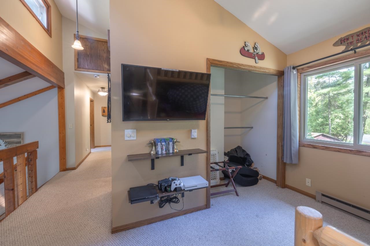 404 COUNTRY CLUB ROAD, Schofield, Wisconsin 54476, 3 Bedrooms Bedrooms, ,1 BathroomBathrooms,Residential,For Sale,404 COUNTRY CLUB ROAD,22502134