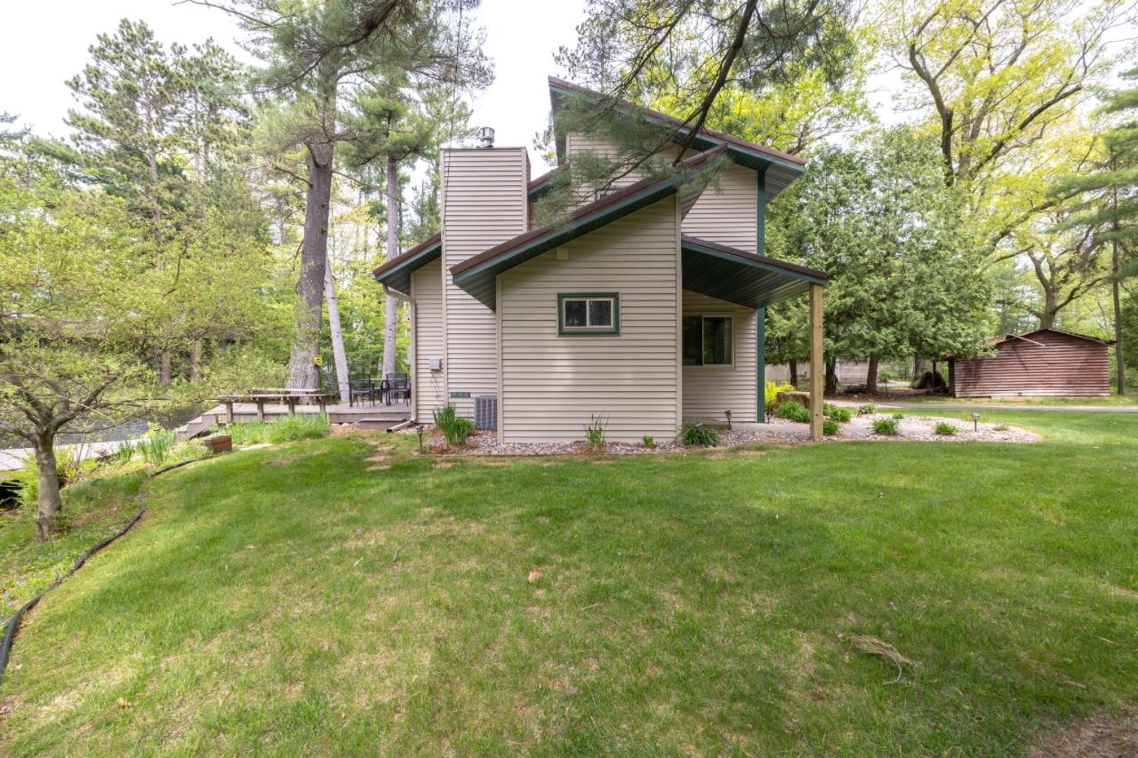 404 COUNTRY CLUB ROAD, Schofield, Wisconsin 54476, 3 Bedrooms Bedrooms, ,1 BathroomBathrooms,Residential,For Sale,404 COUNTRY CLUB ROAD,22502134