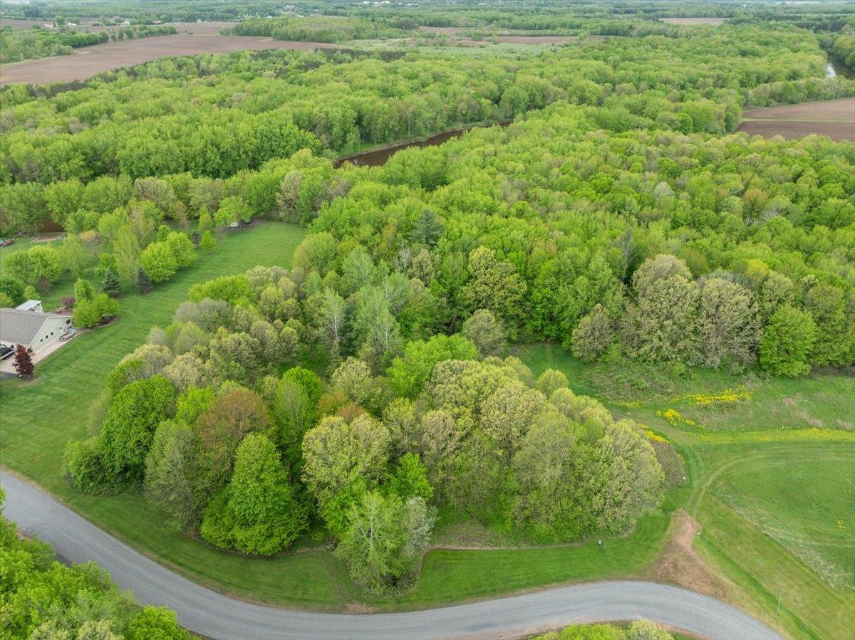 4.10 Acres EDGEWATER ESTATES, Stratford, Wisconsin 54484, ,Land,For Sale,4.10 Acres EDGEWATER ESTATES,22502135