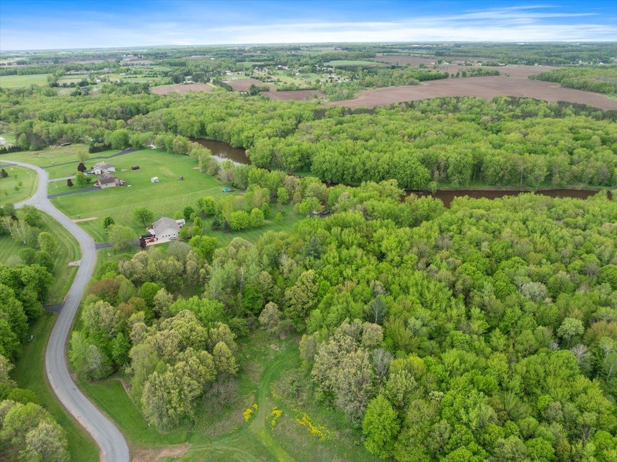 4.10 Acres EDGEWATER ESTATES, Stratford, Wisconsin 54484, ,Land,For Sale,4.10 Acres EDGEWATER ESTATES,22502135