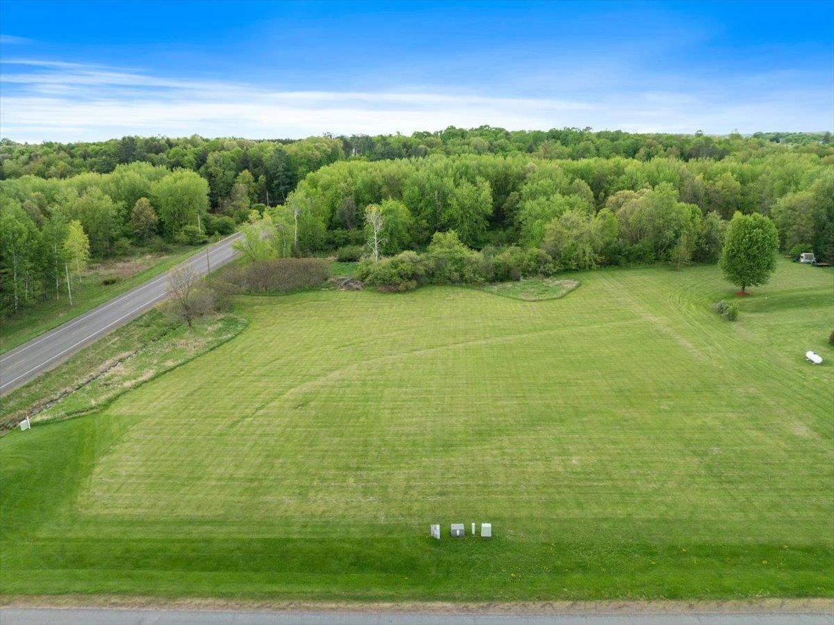 Lot 2 EDGEWATER ESTATES, Stratford, Wisconsin 54484, ,Land,For Sale,Lot 2 EDGEWATER ESTATES,22502137