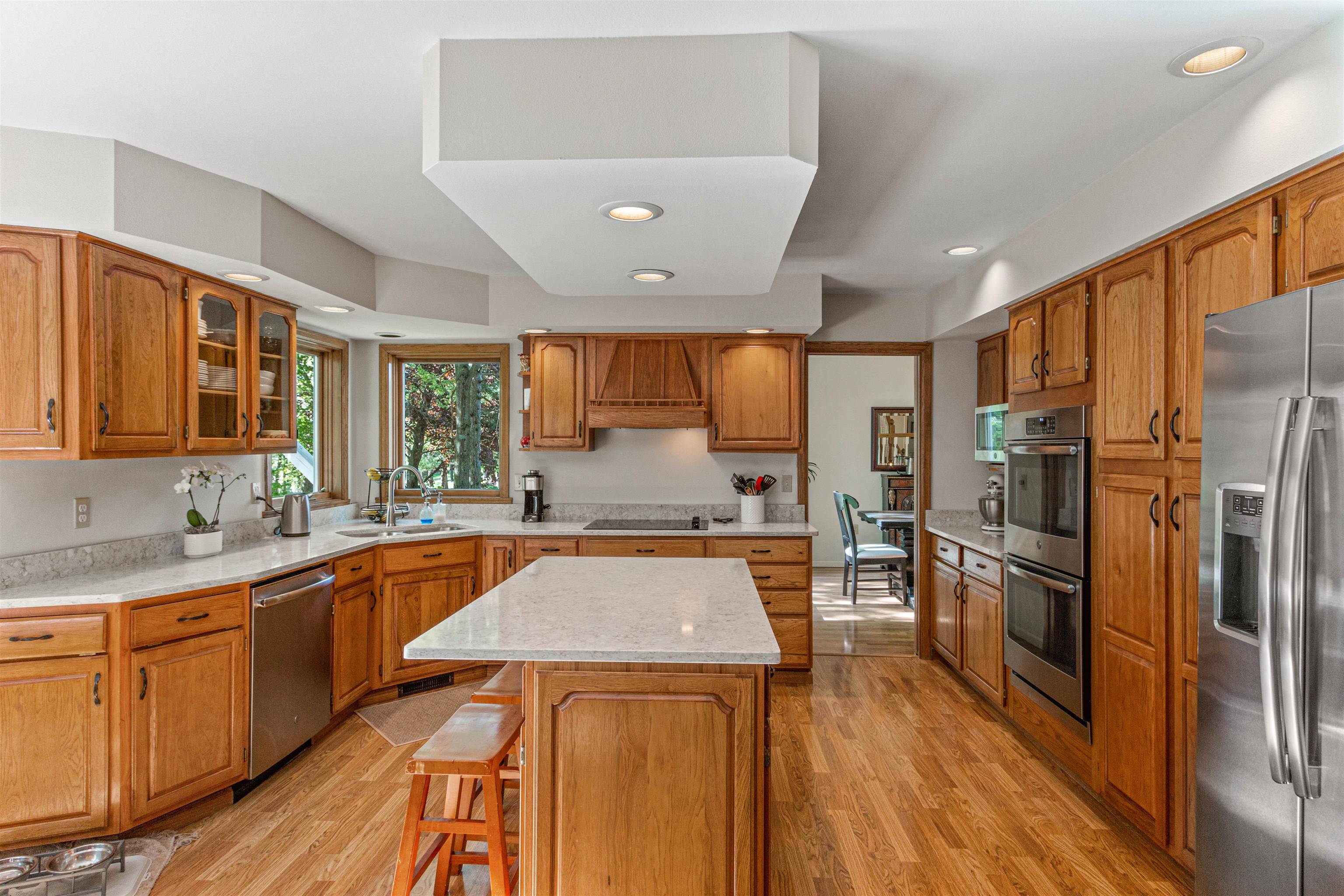 N1124 COUNTY ROAD E, Waupaca, Wisconsin 54981, 3 Bedrooms Bedrooms, ,4 BathroomsBathrooms,Residential,For Sale,N1124 COUNTY ROAD E,22502138