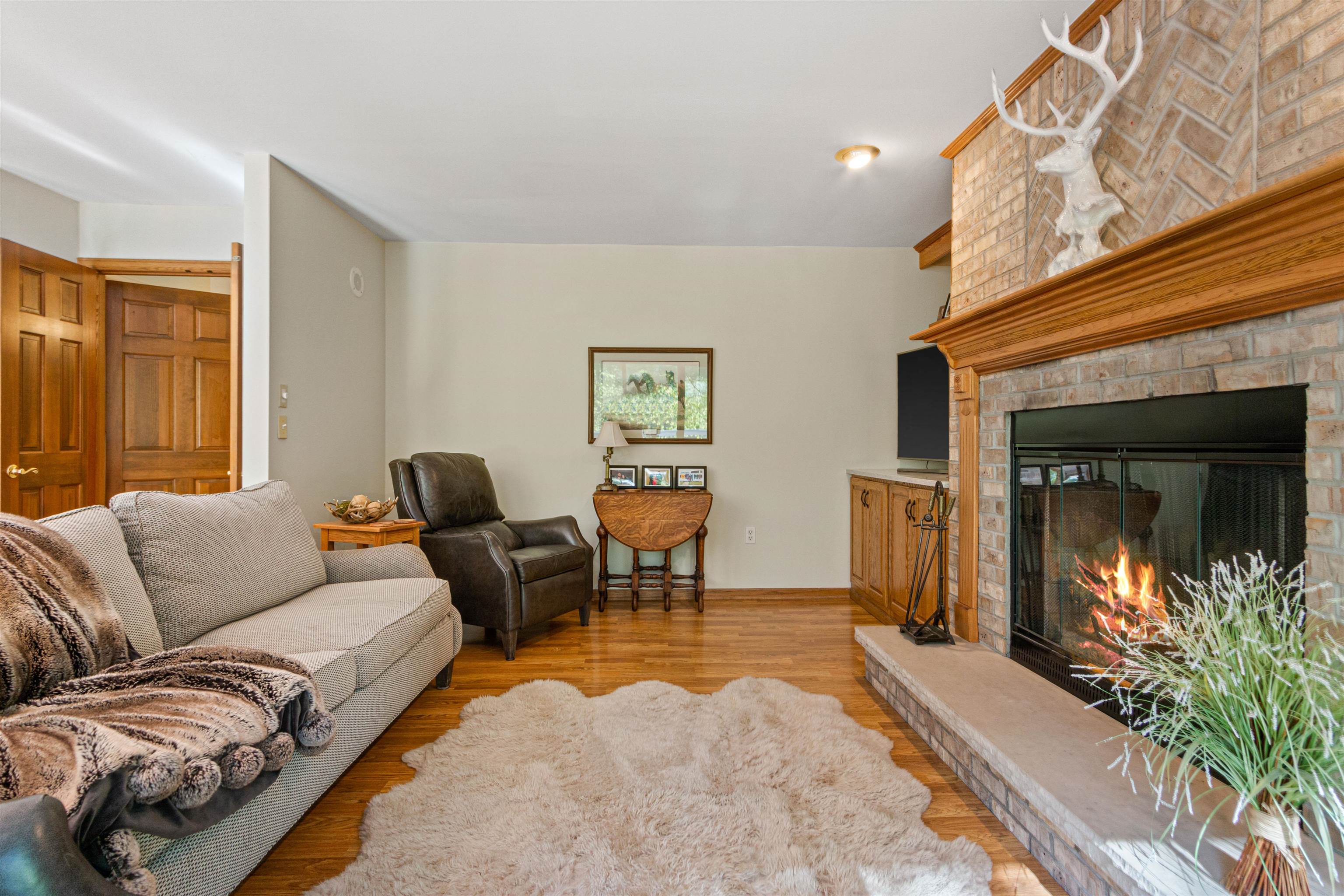 N1124 COUNTY ROAD E, Waupaca, Wisconsin 54981, 3 Bedrooms Bedrooms, ,4 BathroomsBathrooms,Residential,For Sale,N1124 COUNTY ROAD E,22502138