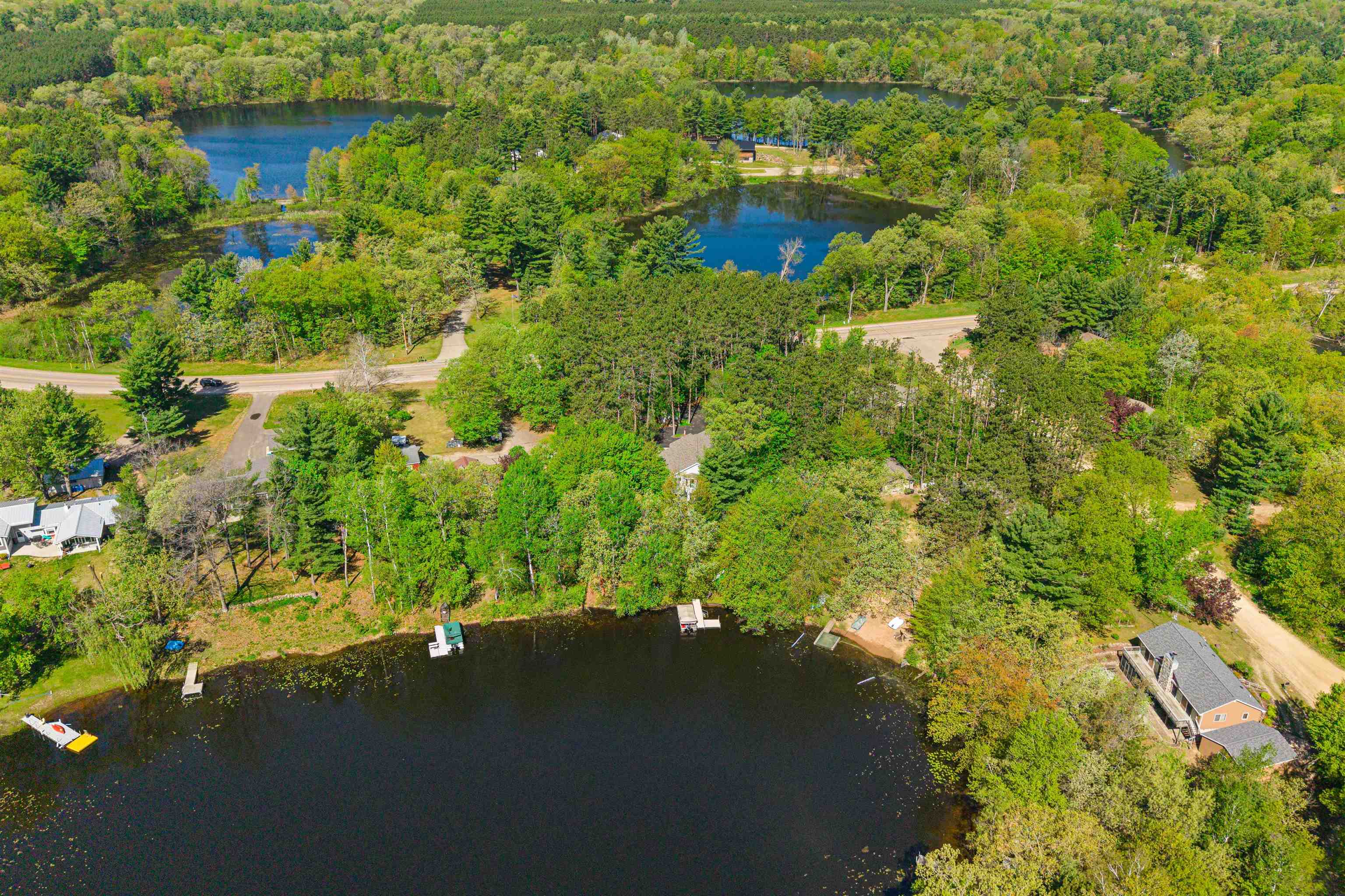 N1124 COUNTY ROAD E, Waupaca, Wisconsin 54981, 3 Bedrooms Bedrooms, ,4 BathroomsBathrooms,Residential,For Sale,N1124 COUNTY ROAD E,22502138