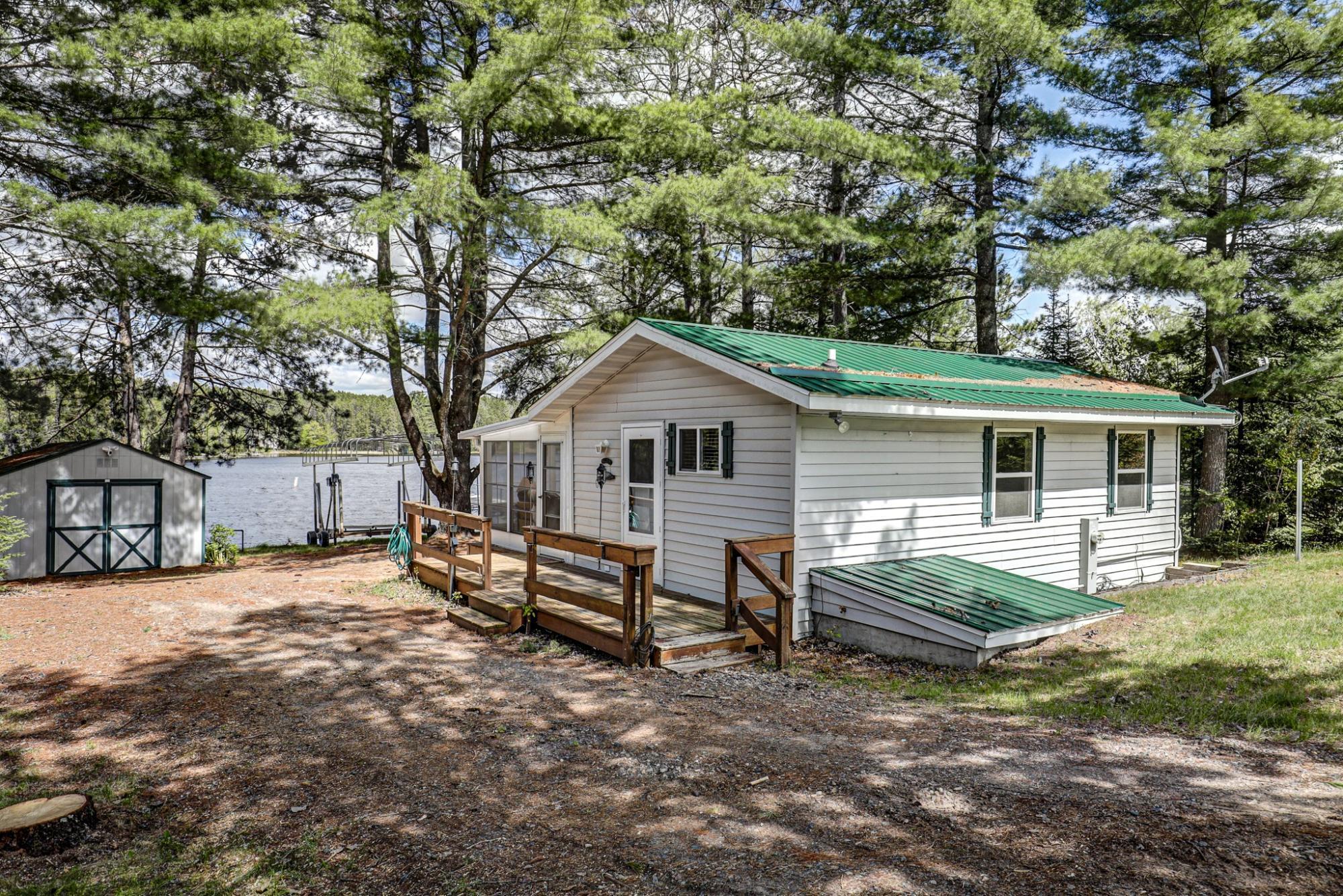 2246 MARTIN DRIVE, Tomahawk, Wisconsin 54487, 1 Bedroom Bedrooms, ,1 BathroomBathrooms,Residential,For Sale,2246 MARTIN DRIVE,22502147