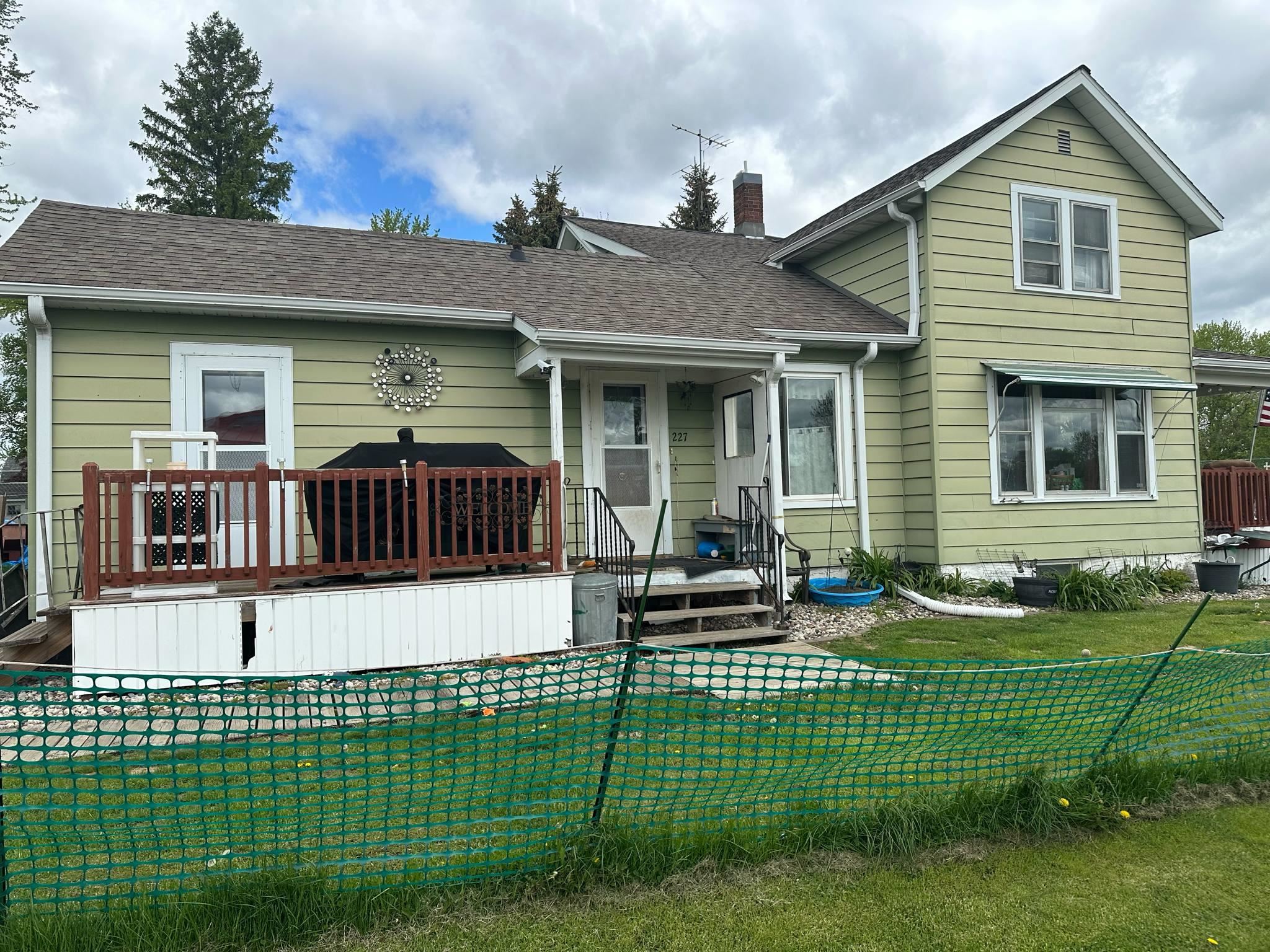 227 S 1ST STREET, Colby, Wisconsin 54421, 3 Bedrooms Bedrooms, ,1 BathroomBathrooms,Residential,For Sale,227 S 1ST STREET,22502152