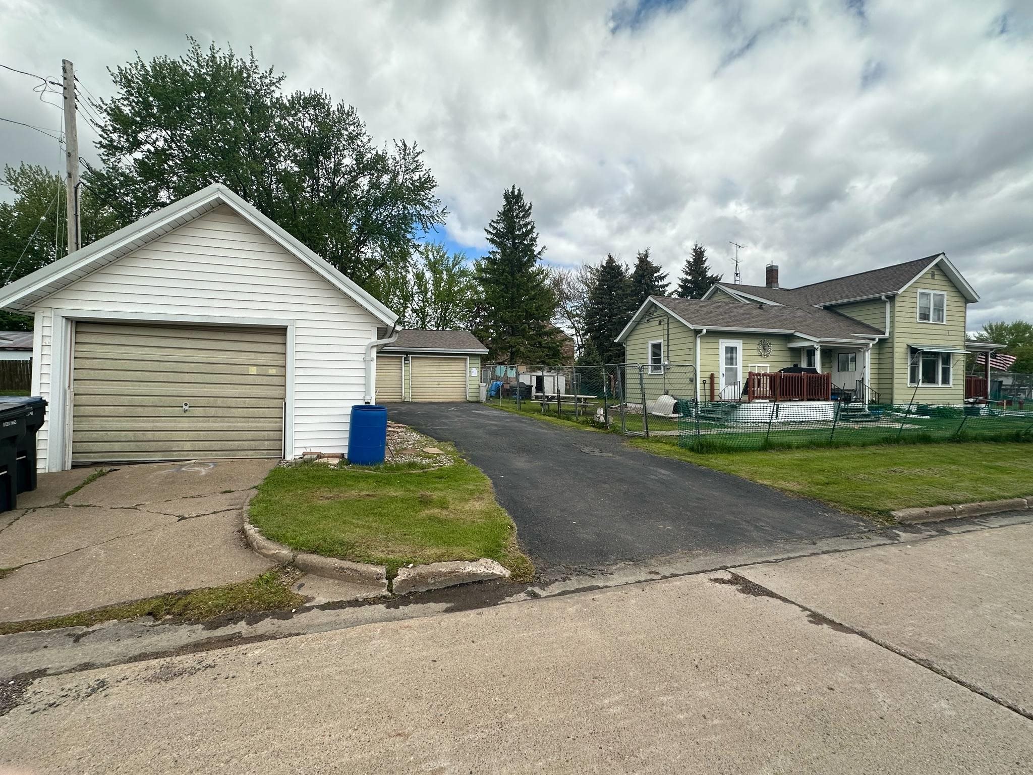 227 S 1ST STREET, Colby, Wisconsin 54421, 3 Bedrooms Bedrooms, ,1 BathroomBathrooms,Residential,For Sale,227 S 1ST STREET,22502152