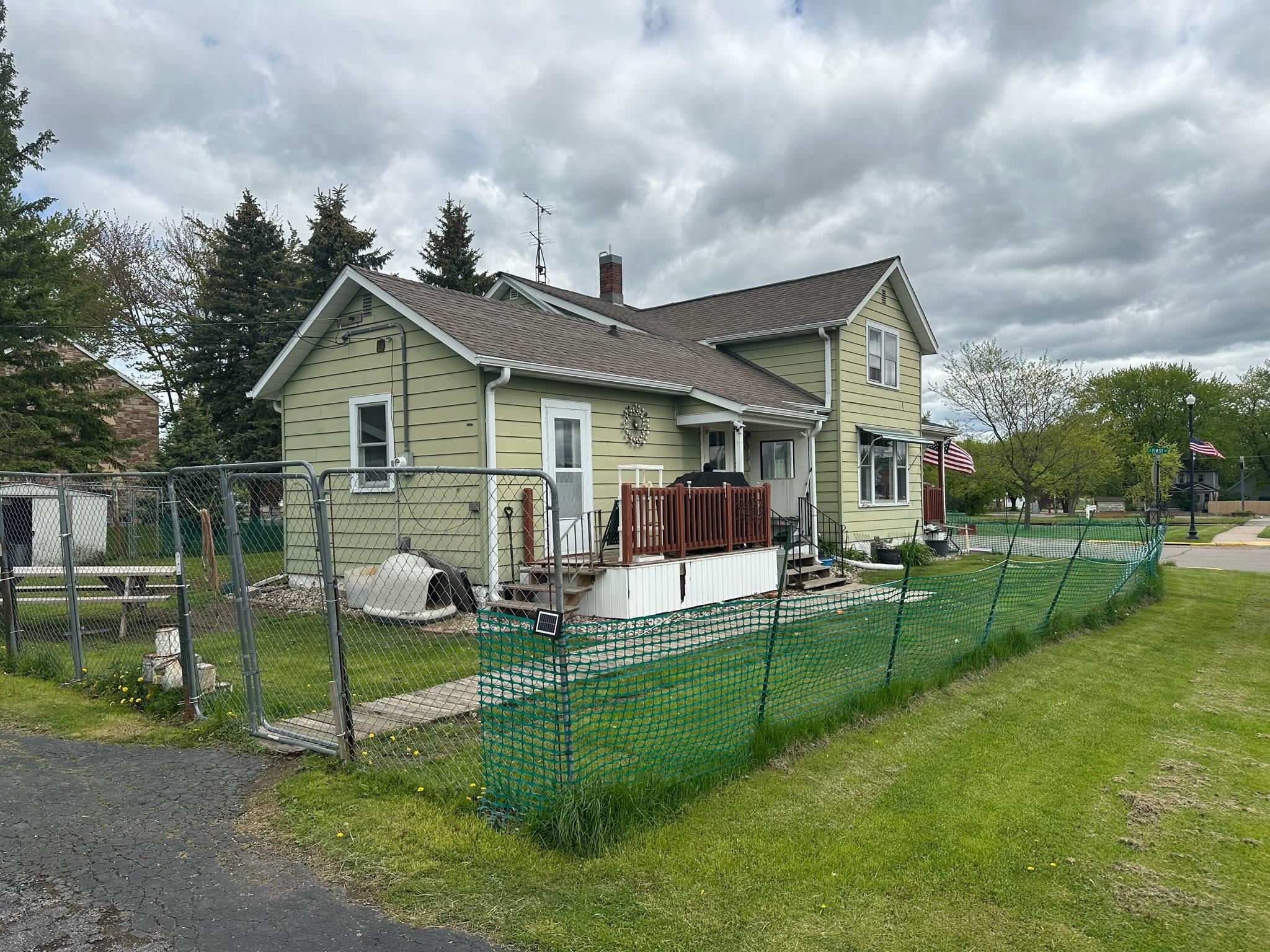 227 S 1ST STREET, Colby, Wisconsin 54421, 3 Bedrooms Bedrooms, ,1 BathroomBathrooms,Residential,For Sale,227 S 1ST STREET,22502152