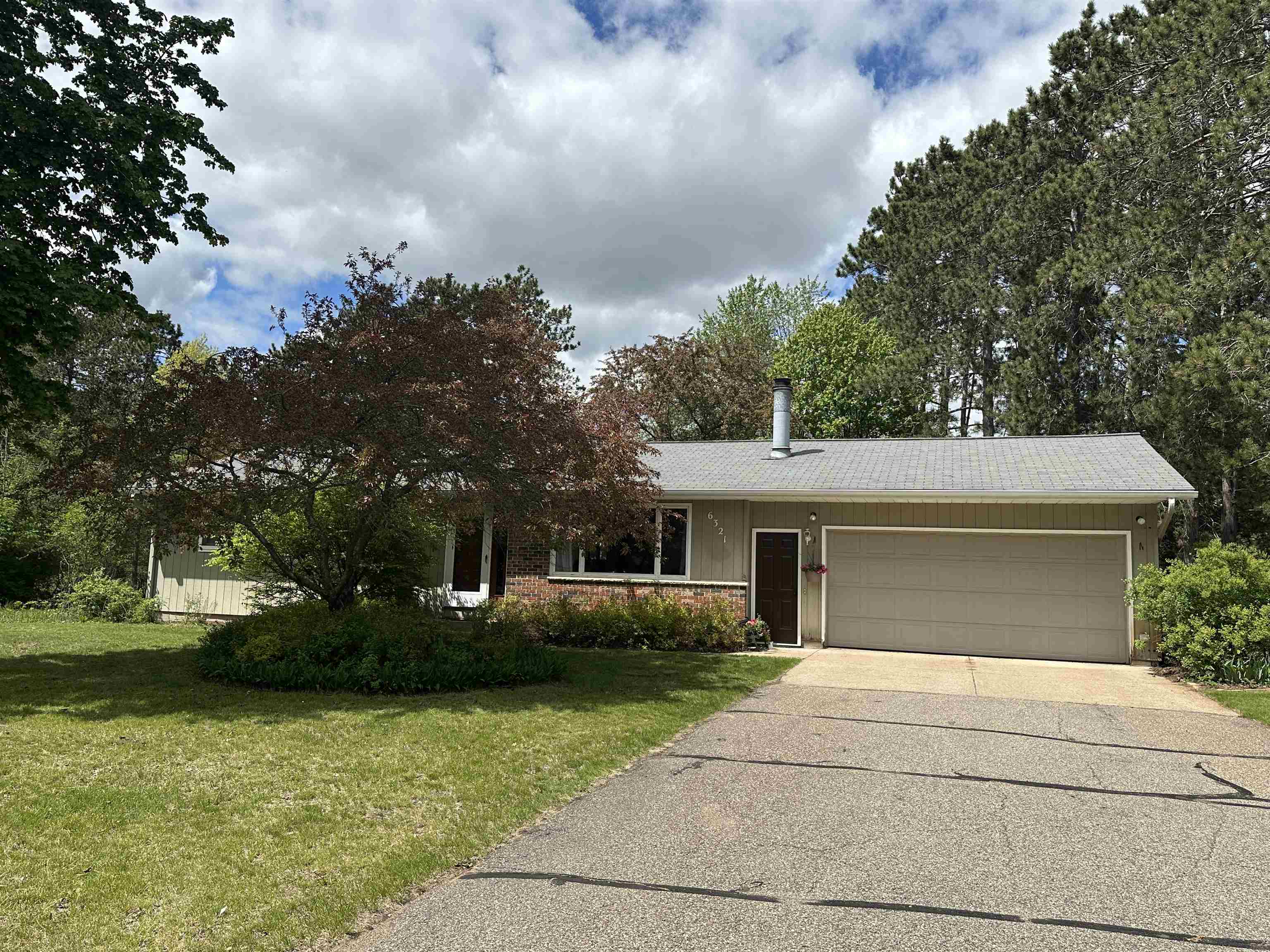 6321 WINTERGREEN DRIVE, Wisconsin Rapids, Wisconsin 54494, 3 Bedrooms Bedrooms, ,1 BathroomBathrooms,Residential,For Sale,6321 WINTERGREEN DRIVE,22502171