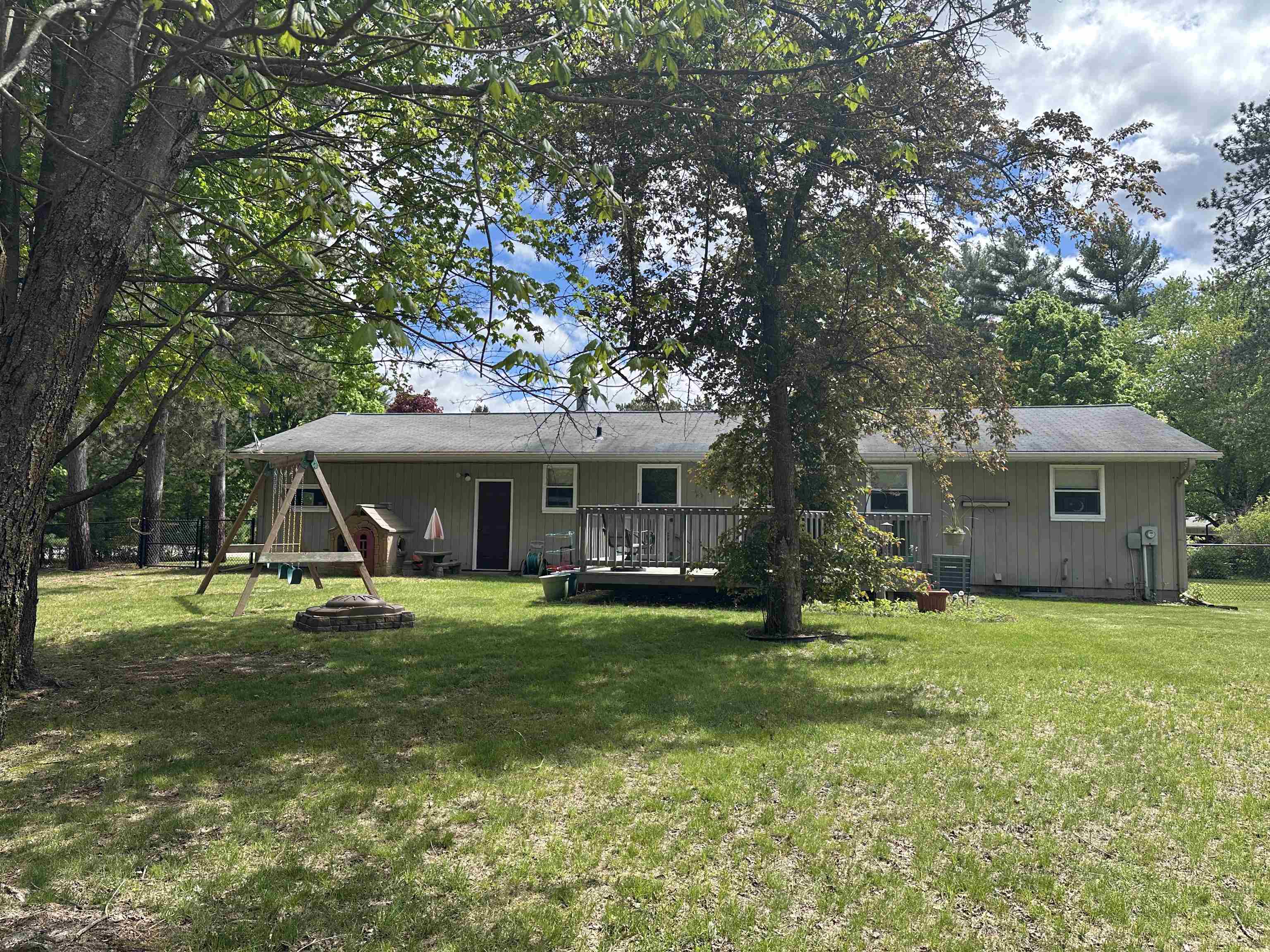 6321 WINTERGREEN DRIVE, Wisconsin Rapids, Wisconsin 54494, 3 Bedrooms Bedrooms, ,1 BathroomBathrooms,Residential,For Sale,6321 WINTERGREEN DRIVE,22502171