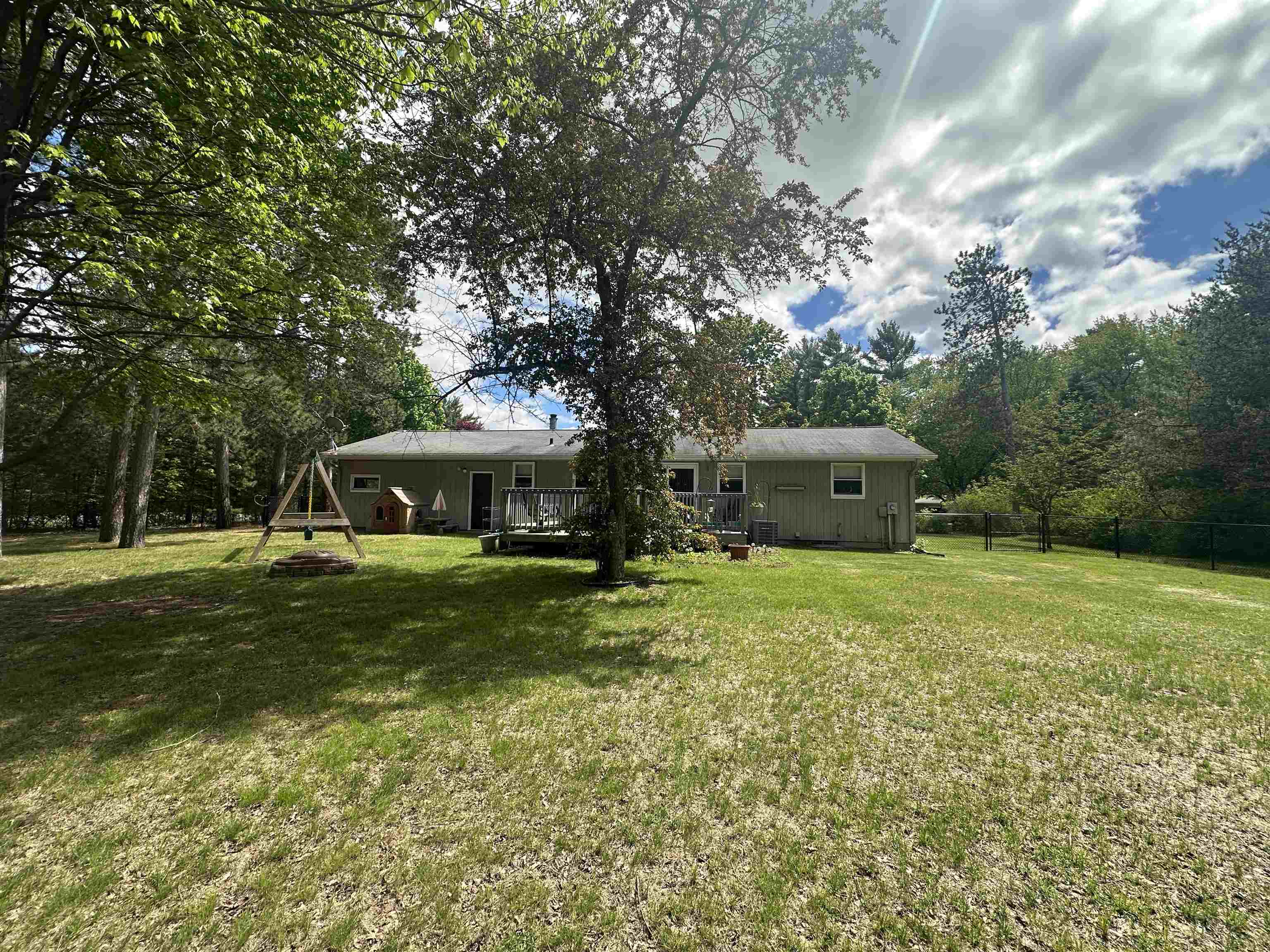6321 WINTERGREEN DRIVE, Wisconsin Rapids, Wisconsin 54494, 3 Bedrooms Bedrooms, ,1 BathroomBathrooms,Residential,For Sale,6321 WINTERGREEN DRIVE,22502171