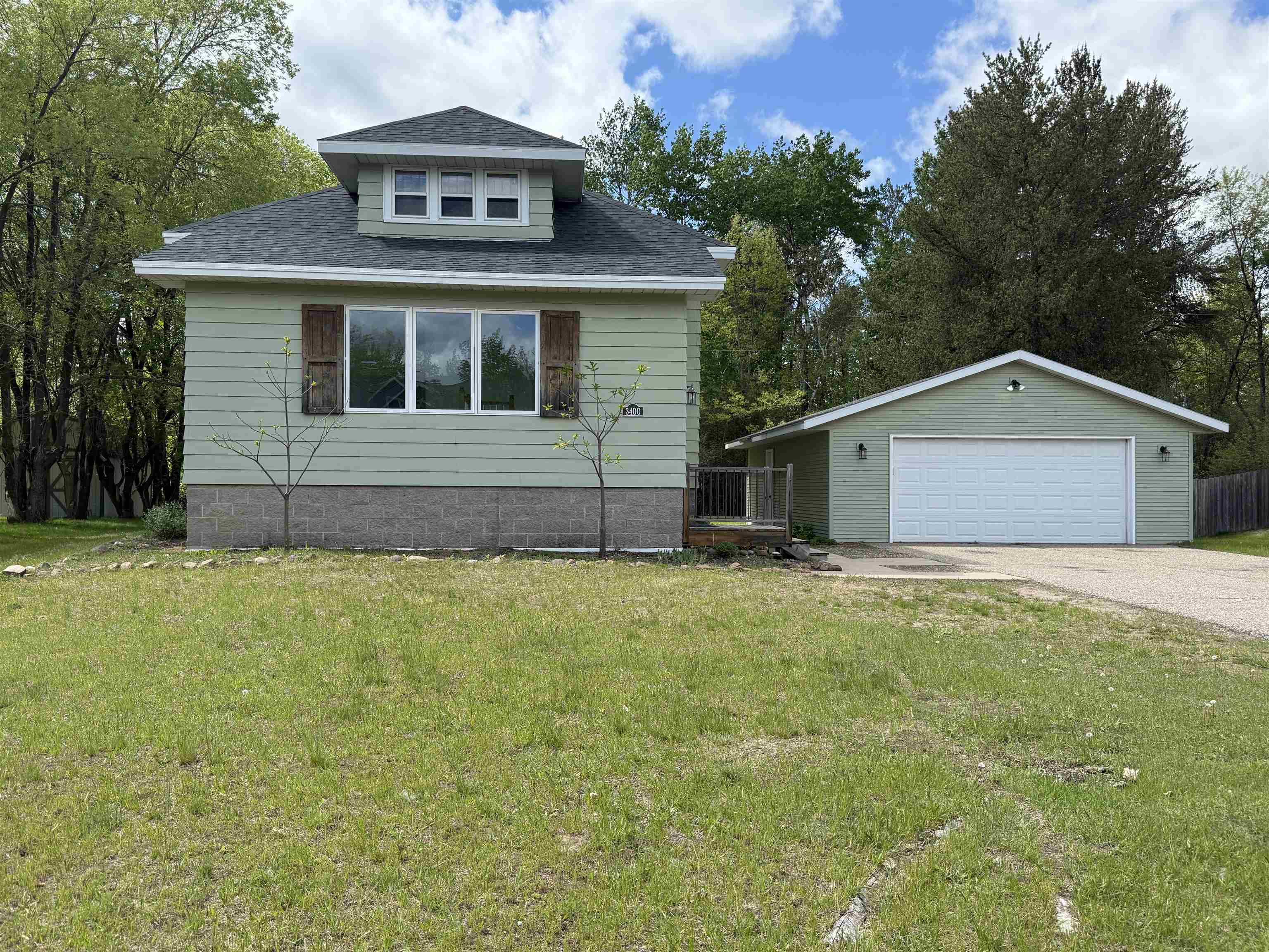 3400 VINE STREET, Stevens Point, Wisconsin 54481, 4 Bedrooms Bedrooms, ,3 BathroomsBathrooms,Residential,For Sale,3400 VINE STREET,22502176
