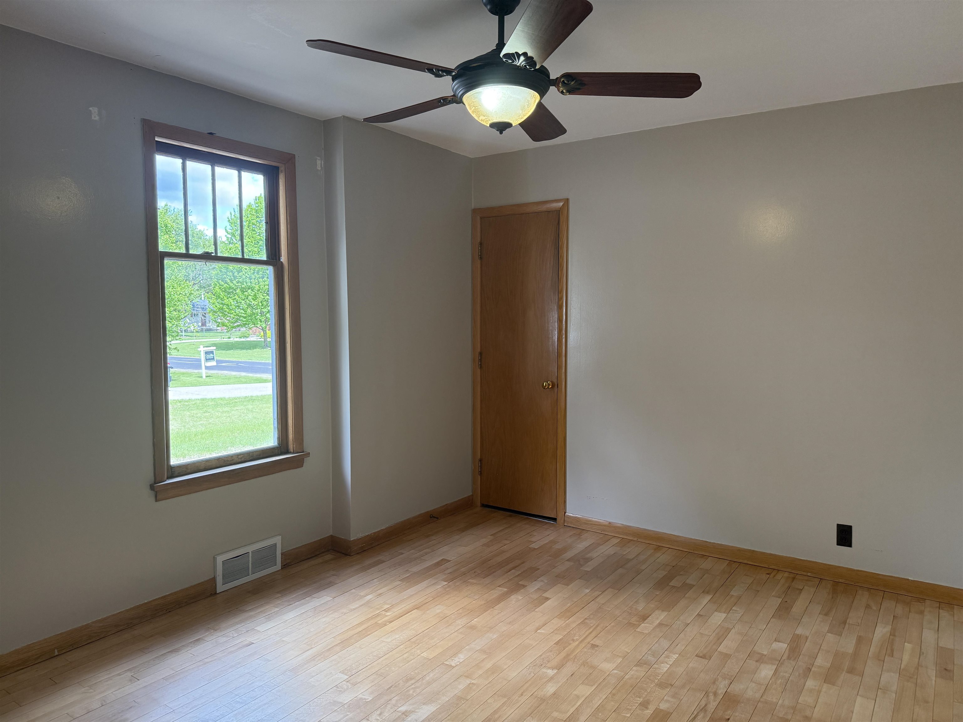 3400 VINE STREET, Stevens Point, Wisconsin 54481, 4 Bedrooms Bedrooms, ,3 BathroomsBathrooms,Residential,For Sale,3400 VINE STREET,22502176