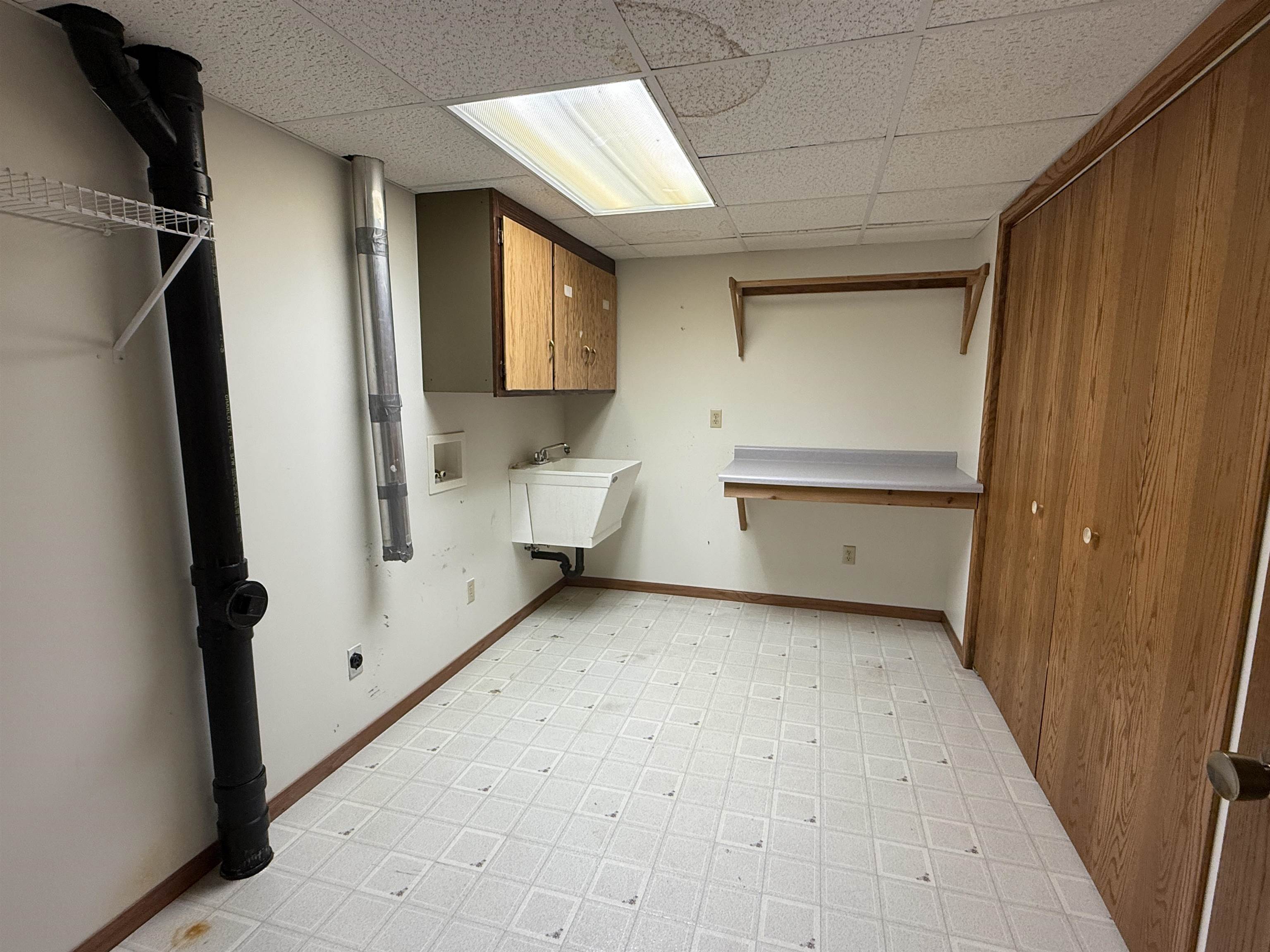 3400 VINE STREET, Stevens Point, Wisconsin 54481, 4 Bedrooms Bedrooms, ,3 BathroomsBathrooms,Residential,For Sale,3400 VINE STREET,22502176