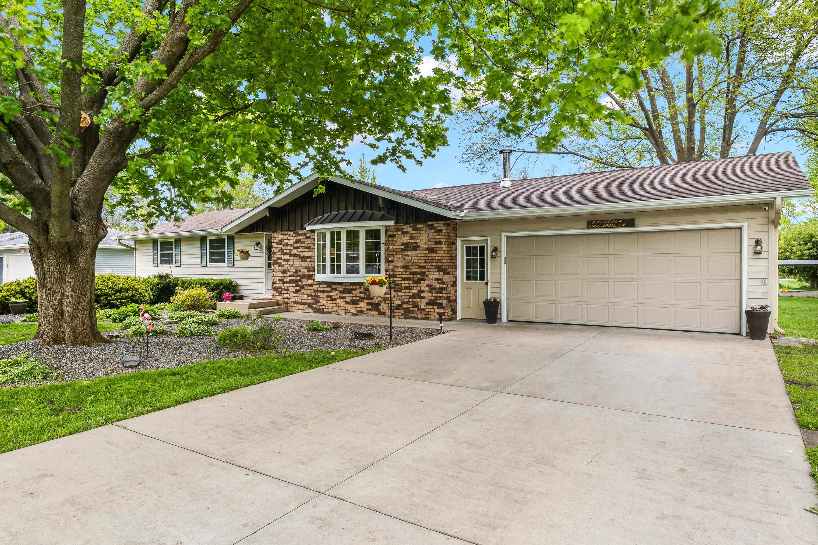 1909 APRIL LANE, Stevens Point, Wisconsin 54481, 3 Bedrooms Bedrooms, ,1 BathroomBathrooms,Residential,For Sale,1909 APRIL LANE,22502177