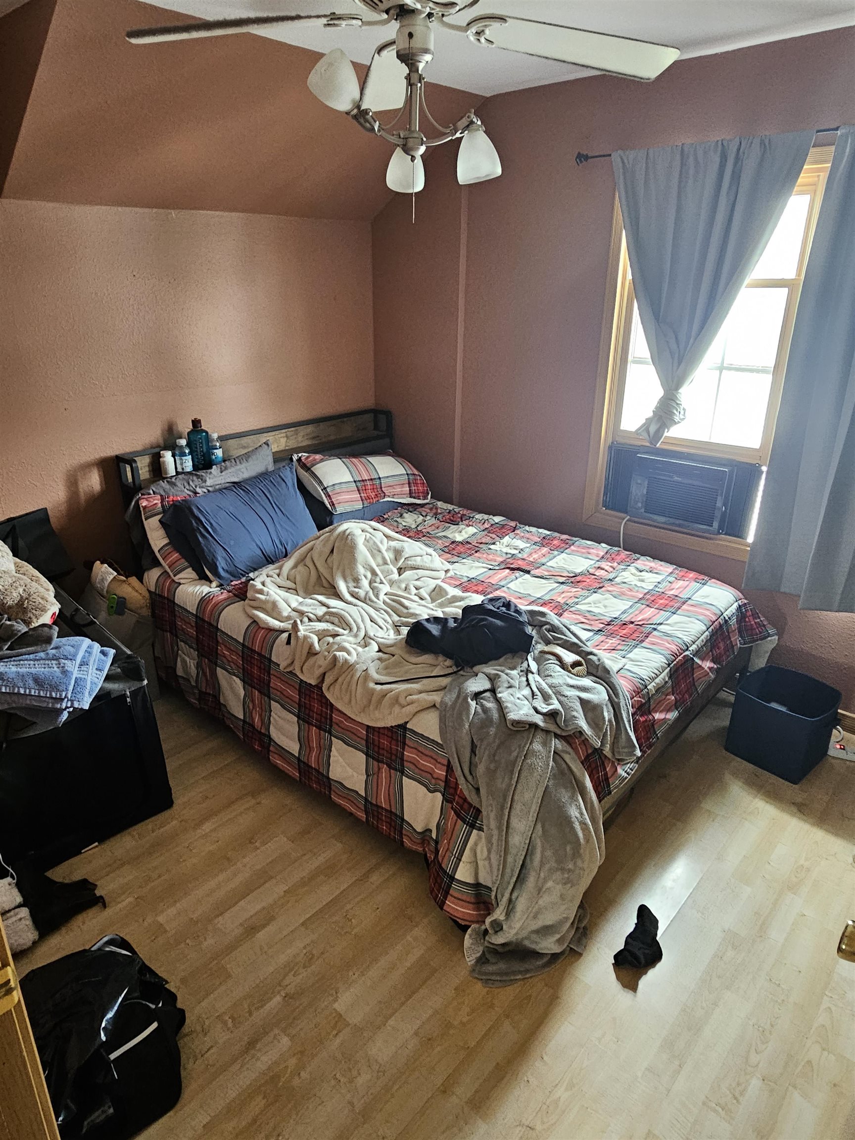 419 N 3RD AVENUE, Wausau, Wisconsin 54401, 3 Bedrooms Bedrooms, ,1 BathroomBathrooms,Residential,For Sale,419 N 3RD AVENUE,22502179