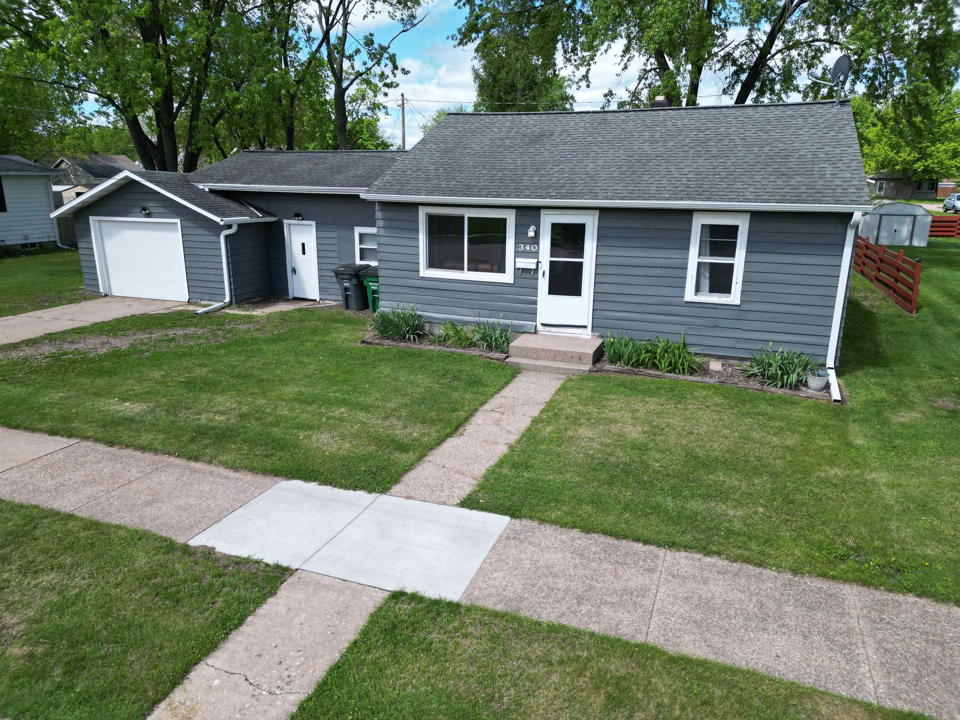 340 14TH STREET SOUTH, Wisconsin Rapids, Wisconsin 54494, 3 Bedrooms Bedrooms, ,1 BathroomBathrooms,Residential,For Sale,340 14TH STREET SOUTH,22502181