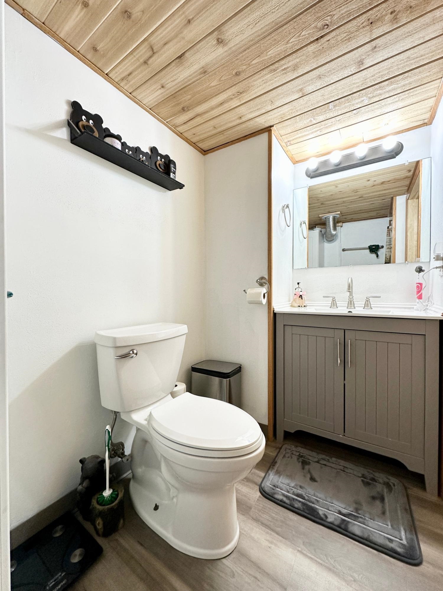 N11893 PRATT ROAD, Elcho, Wisconsin 54428, 3 Bedrooms Bedrooms, ,2 BathroomsBathrooms,Residential,For Sale,N11893 PRATT ROAD,22502182