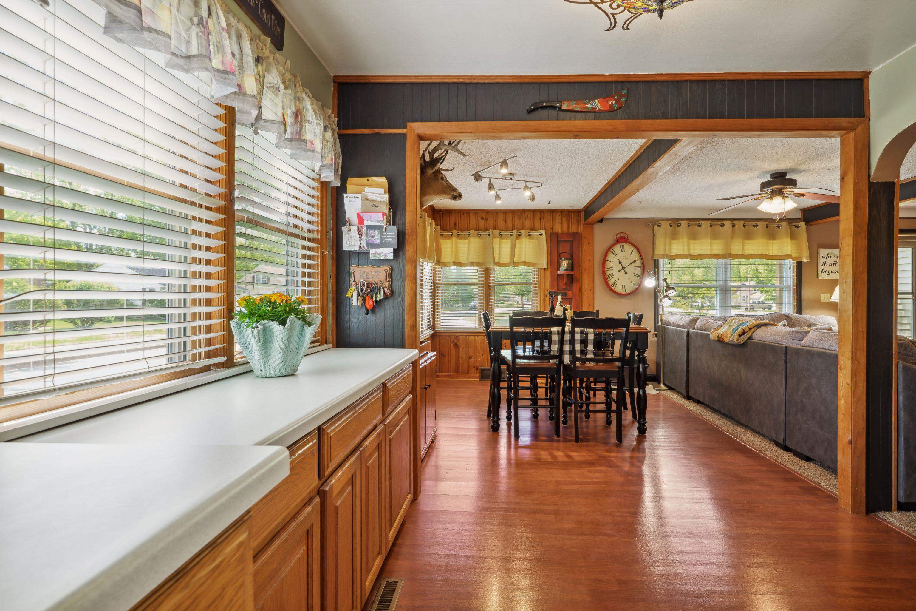 60 MADISON AVENUE, Port Edwards, Wisconsin 54469, 3 Bedrooms Bedrooms, ,2 BathroomsBathrooms,Residential,For Sale,60 MADISON AVENUE,22502183