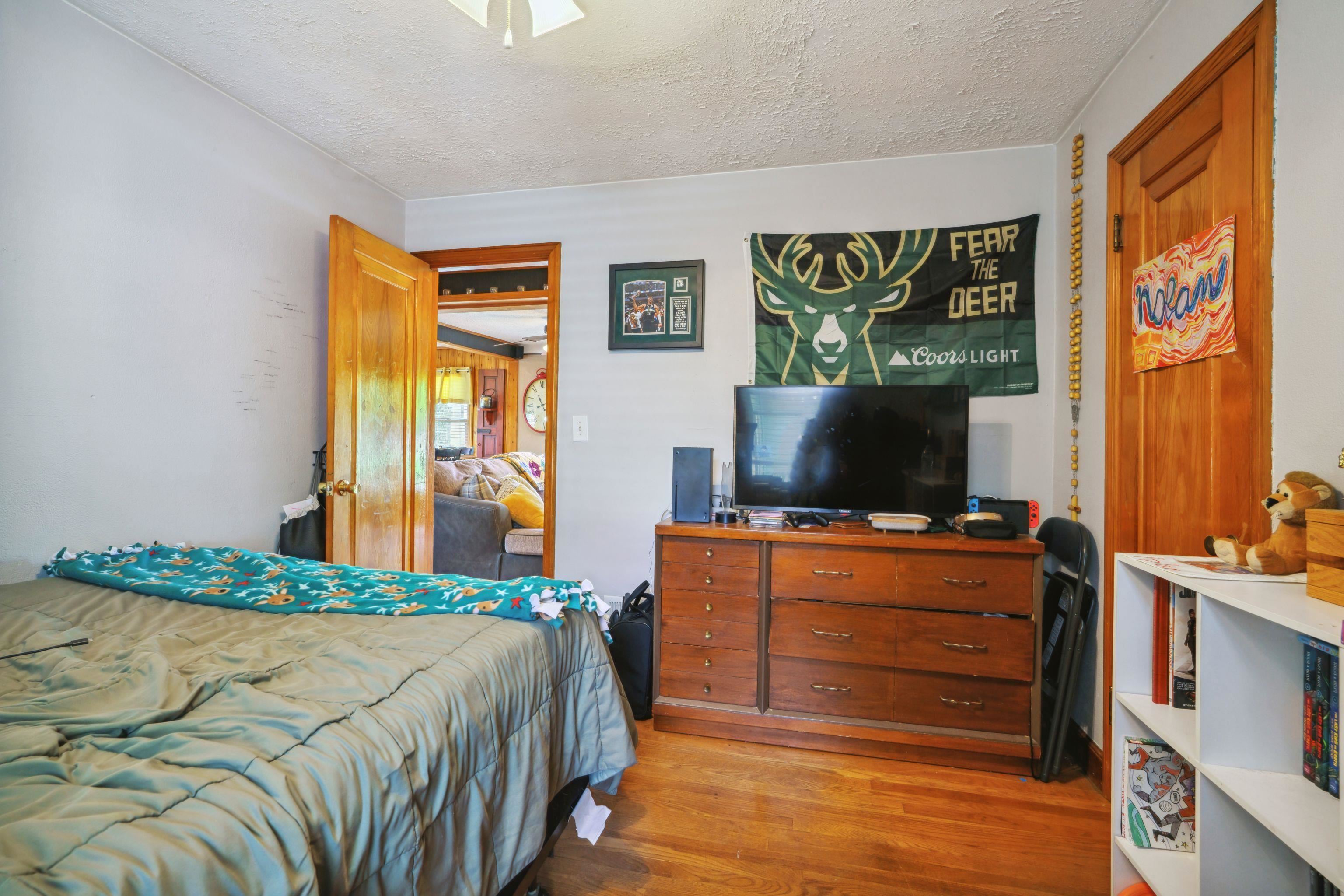 60 MADISON AVENUE, Port Edwards, Wisconsin 54469, 3 Bedrooms Bedrooms, ,2 BathroomsBathrooms,Residential,For Sale,60 MADISON AVENUE,22502183